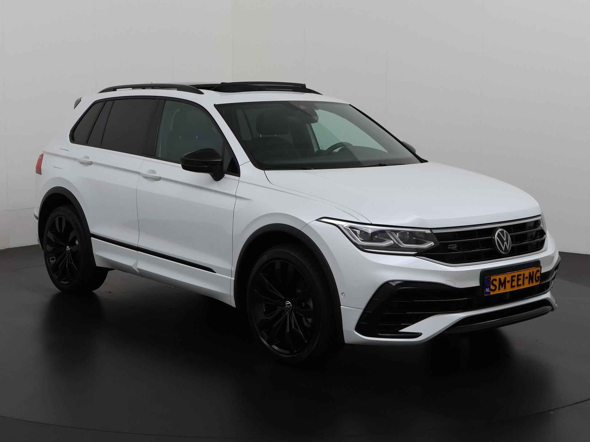 Volkswagen Tiguan 1.4 TSI eHybrid R-Line Black Style | Trekhaak | Leder | Panoramadak | Mem Stoel | Zondag Open! - 30/47