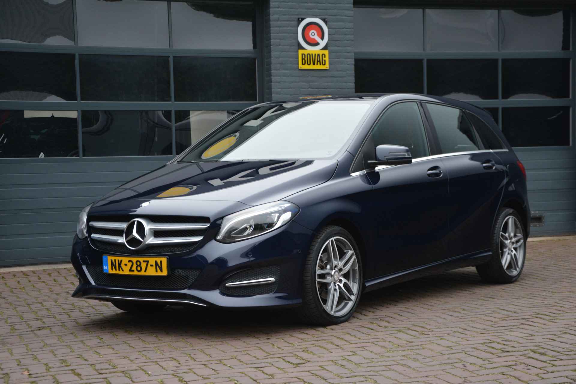 Mercedes-Benz B-Klasse 180 Ambition Automaat - 3/21