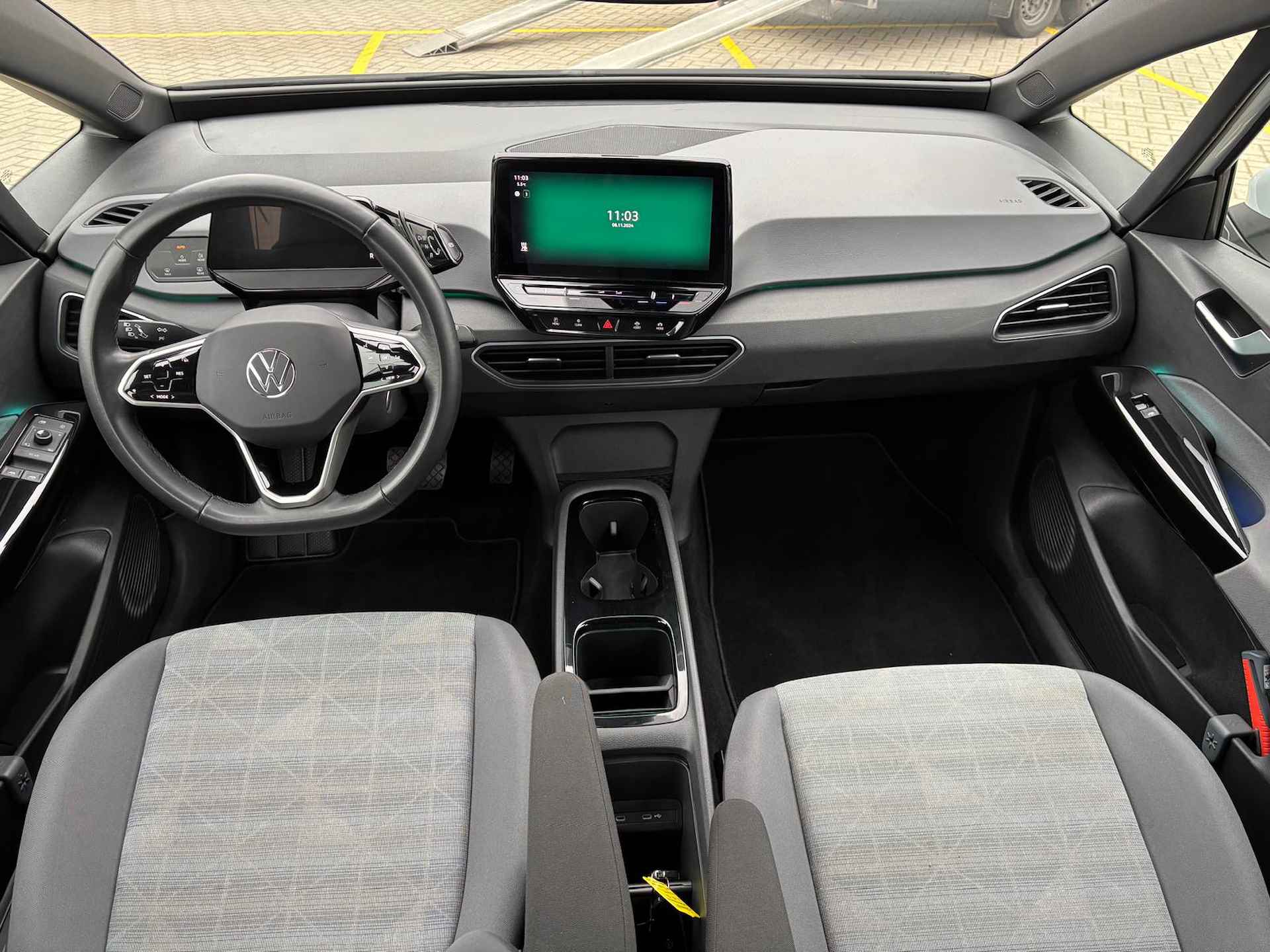 Volkswagen ID.3 Pure 45 kWh 18'' LMV / Digitale Cockpit / Stoel & Stuur Verwarming / LED P4 - 14/28