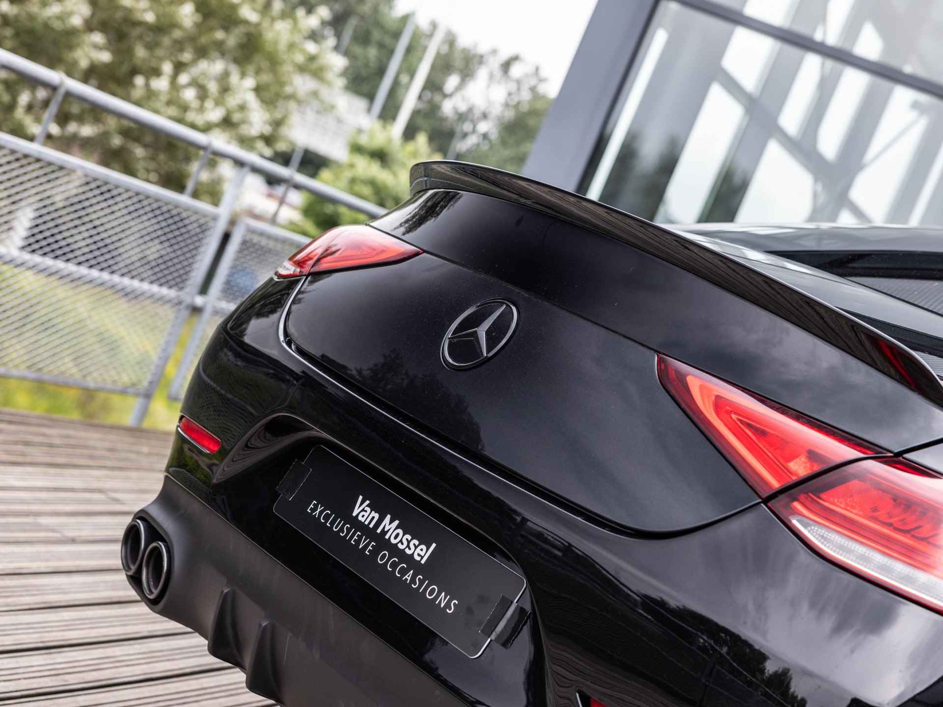 Mercedes-Benz CLS-klasse AMG 53 4MATIC+ Premium Plus | NIGHT PAKKET | BURMESTER | SCHUIF-KANTELDAK | 20 INCH | CARBON INTERIEURLIJSTEN | RIJ-ASSISTENTIE PAKKET | LUCHTVERING | VOLLEDIG MERCEDES ONDERHOUDEN | PANAMERICANA GRILL | STOELVENTILATIE | - 8/51