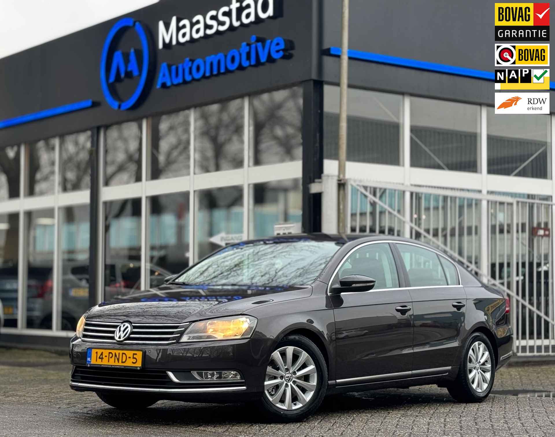 Volkswagen Passat 1.8 TSI Navi Trekhaak Volledig VW onderhouden Nieuwe APK Airco LM velgen Topstaat