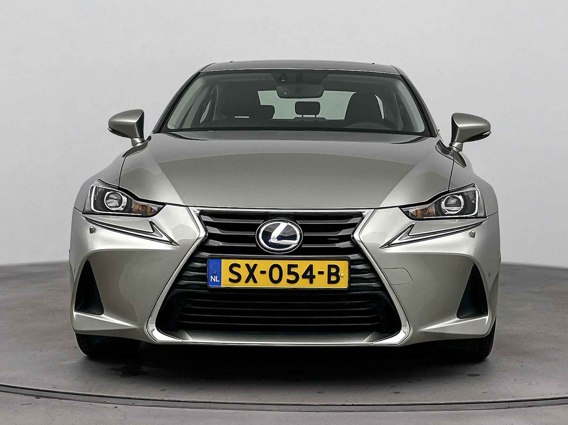 Lexus IS 300h Hybrid Business Line | Navigatie | Schuif/kanteldak | LM velgen | Cruise Control | - 27/40