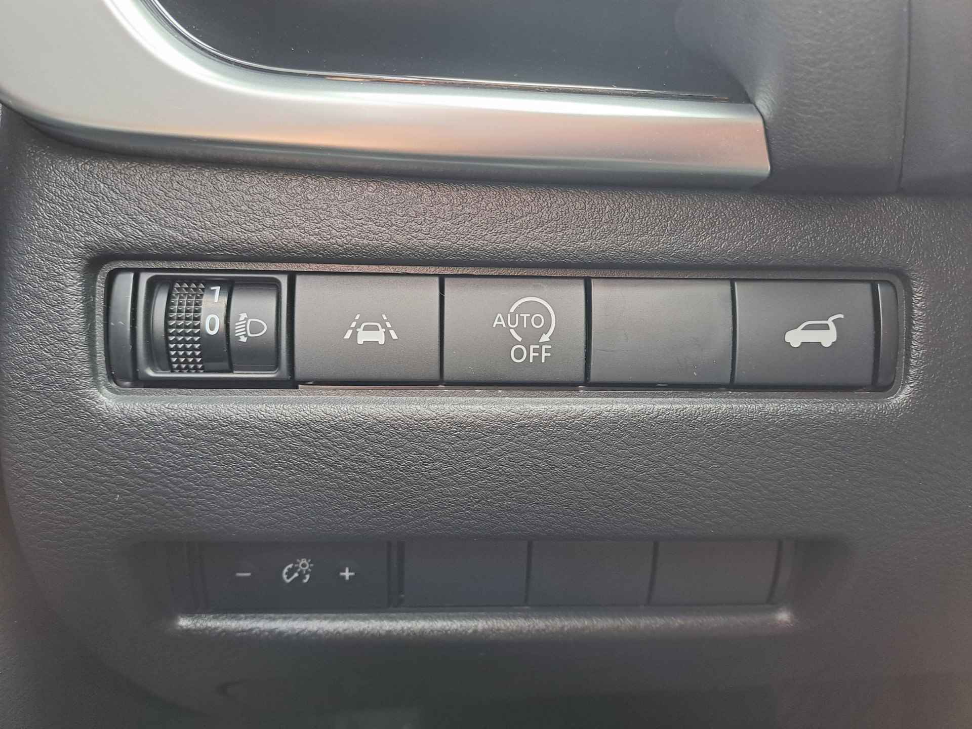 Nissan QASHQAI 1.3 MHEV Xtronic N-Connecta Navi | 360 Cam | Automaat | Apple Carplay/Android Auto | 18 Inch - 18/36