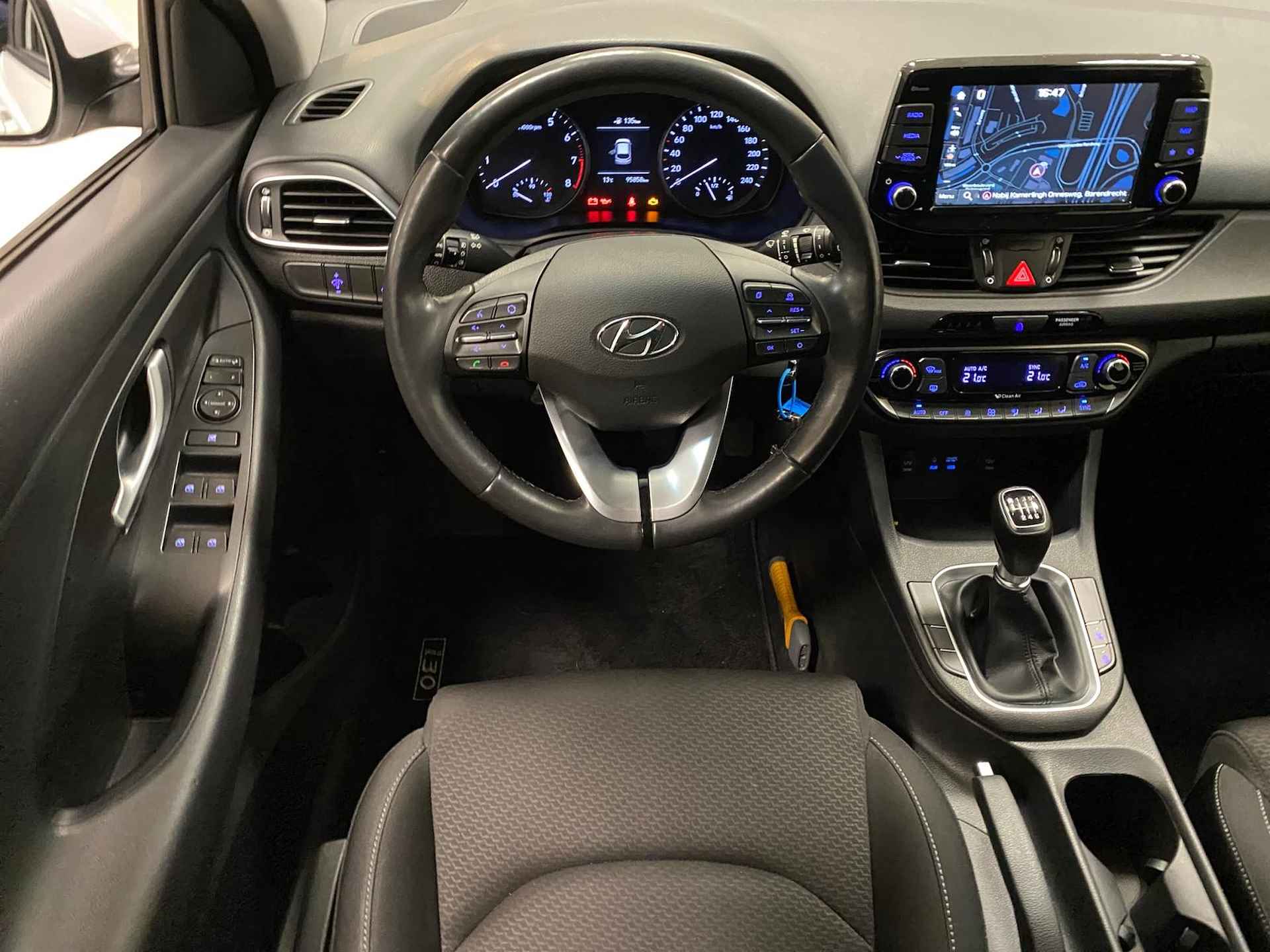 Hyundai i30 1.0 TURBO | FIRST EDITION | NAVI | TREKHAAK | - 10/23