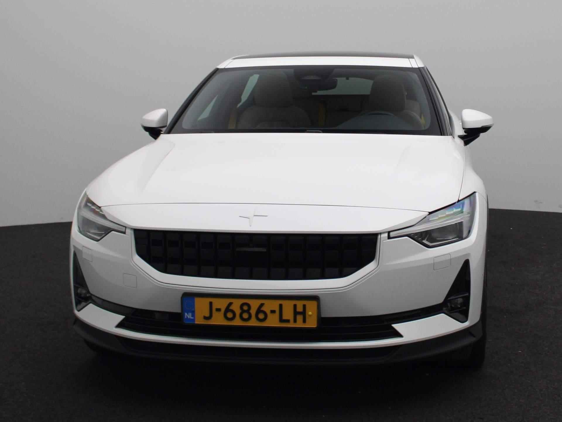 Polestar 2 Long Range Dual Motor Launch Edition 78kWh | Navi | AppleCarplay&Android Auto | 360Camera + Sensoren rondom | Panoramadak | Wegklapbare trekhaak! | - 3/25