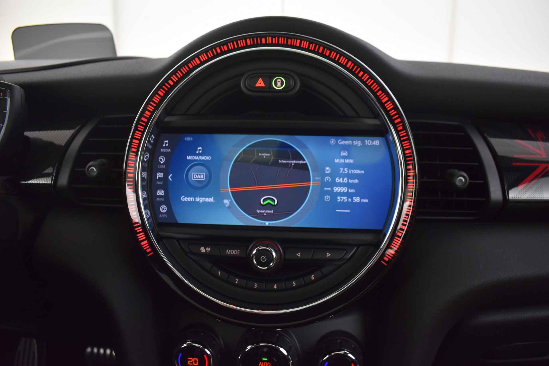 MINI Hatchback JCW Chili Automaat / Panoramadak / JCW Sportstoelen  Active Cruise Control / Achteruitrijcamera / Head-Up / LED / Park Assistant - 35/40