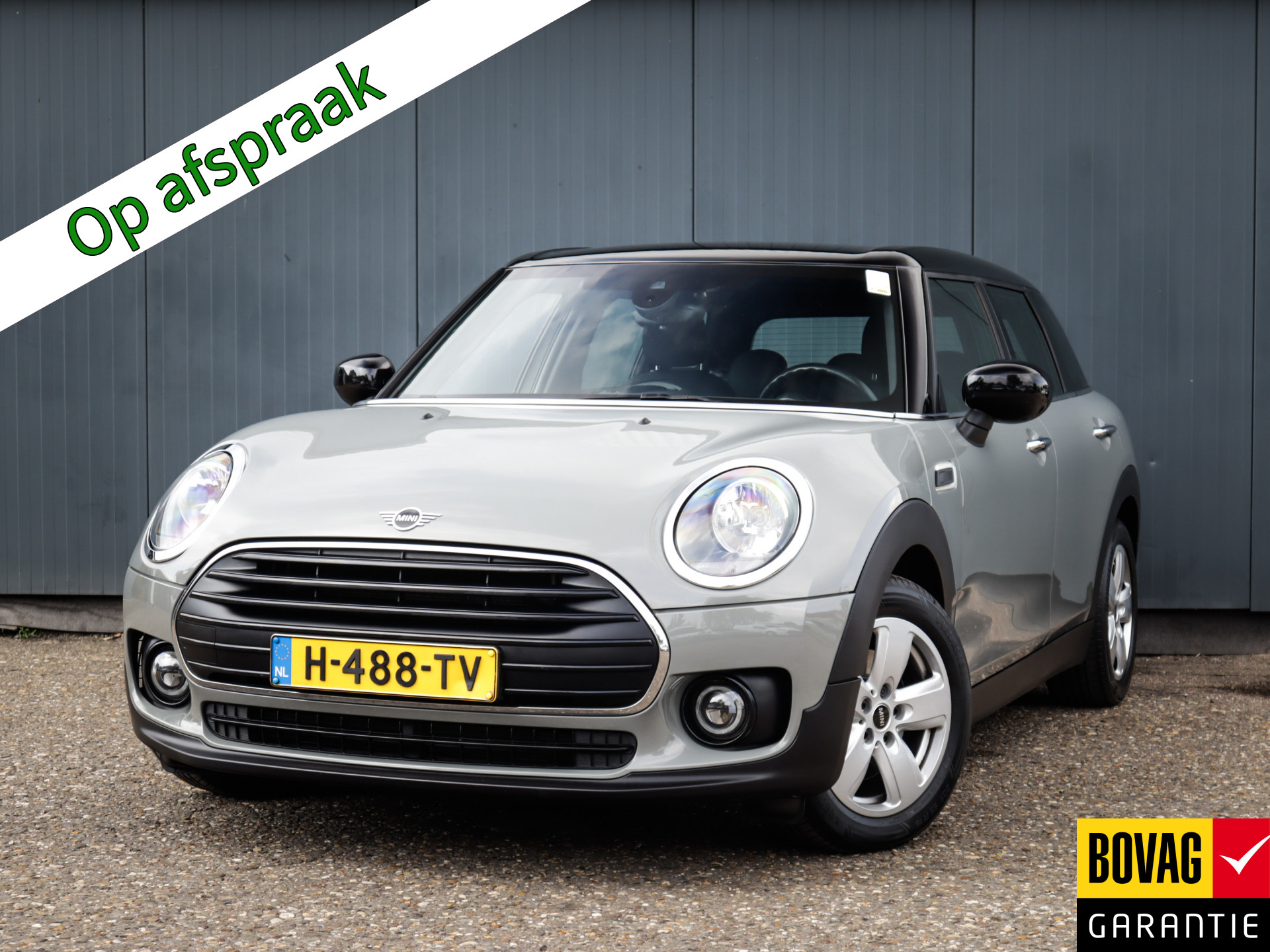 MINI Clubman 1.5 Cooper Business Edition (136 PK) 2e-Eig, Keurig-Onderh, 12-Mnd-BOVAG, NL-Auto, Alarm-Klasse-3, Airco, Navigatie, Cruisecontrol, Licht-Zicht-Pakket, Parkeersensoren-V+A, Bluetooth, Lm-Velgen-17Inch, Privacy-Glas