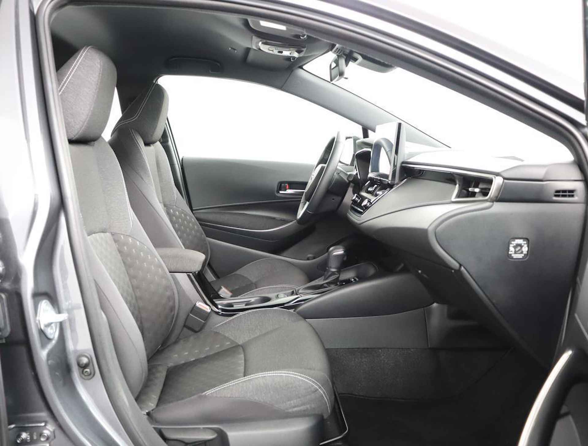 Toyota Corolla Touring Sports Hybrid 140 Active | Navigatie | Parkeercamera | Adaptive cruisecontrol | - 22/47