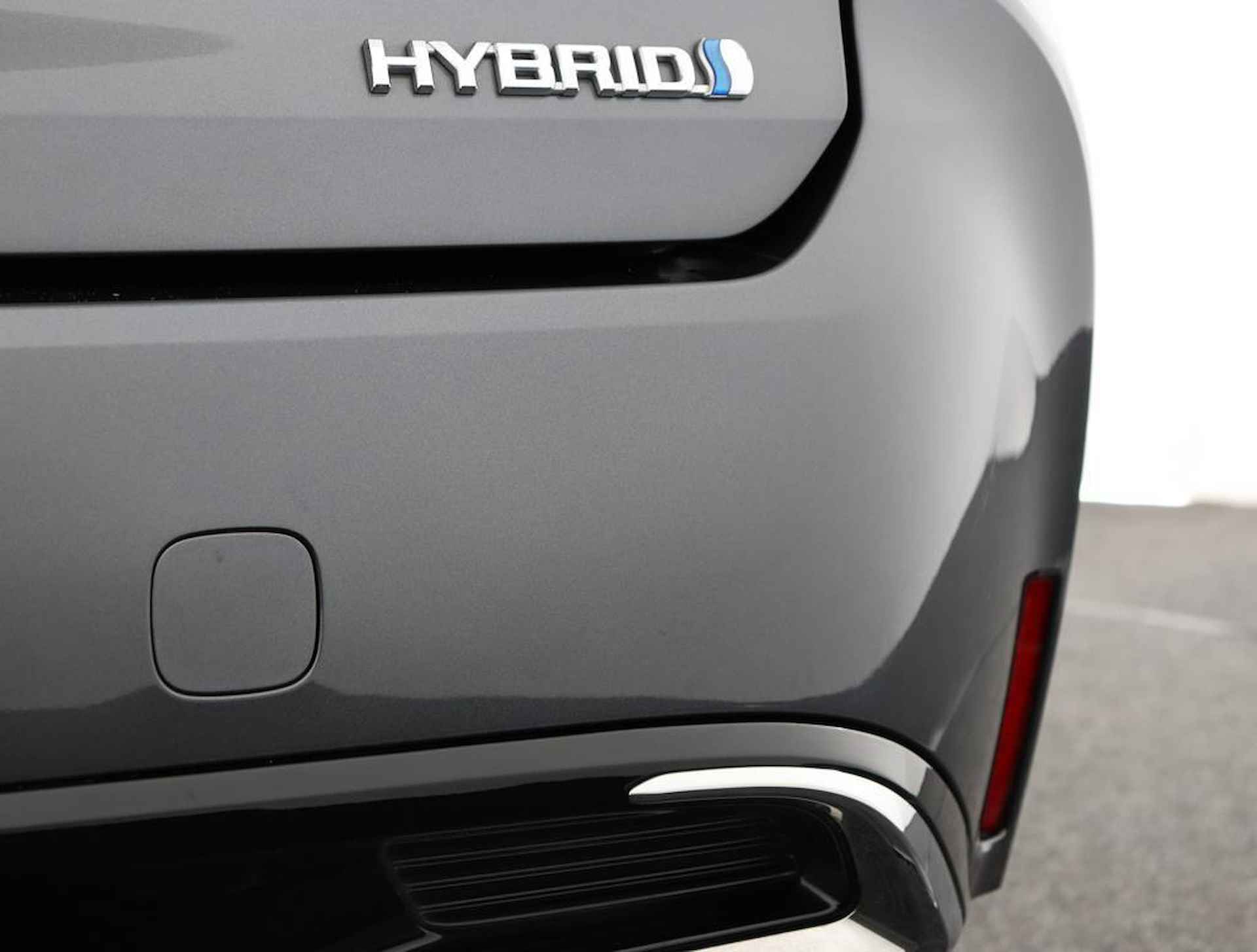 Toyota Corolla Touring Sports Hybrid 140 Active | Navigatie | Parkeercamera | Adaptive cruisecontrol | - 39/47