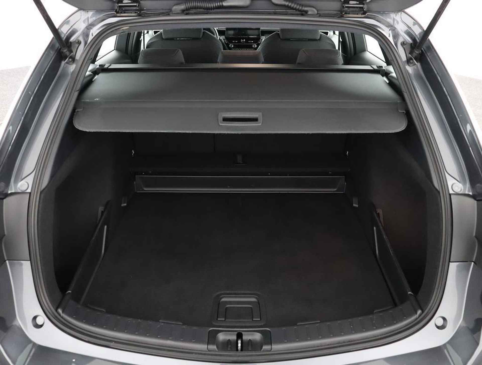 Toyota Corolla Touring Sports Hybrid 140 Active | Navigatie | Parkeercamera | Adaptive cruisecontrol | - 40/47