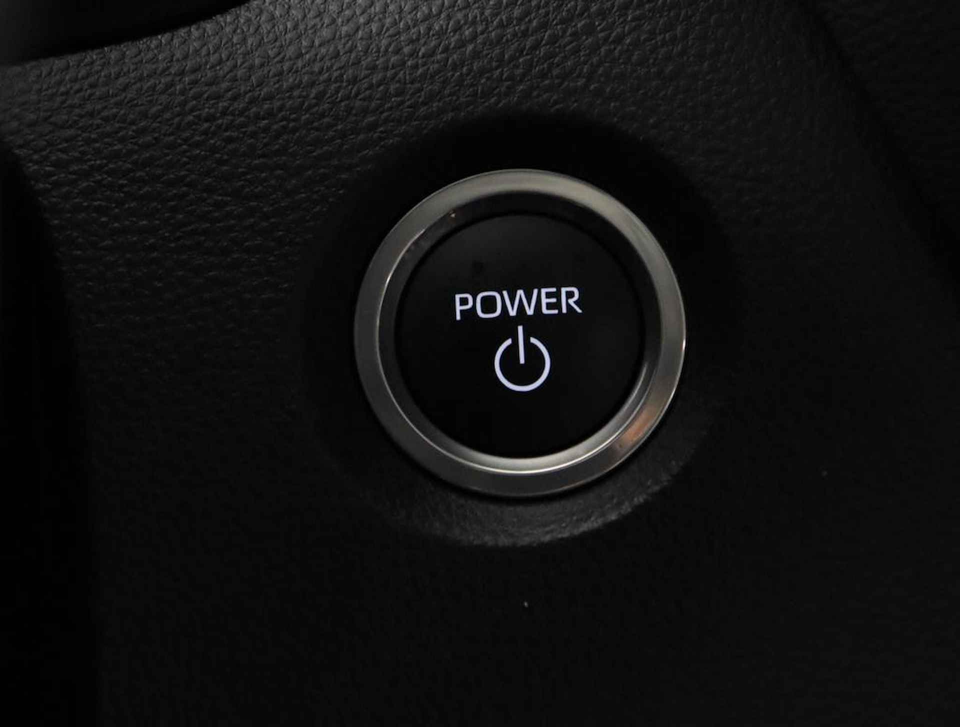 Toyota Corolla Touring Sports Hybrid 140 Active | Navigatie | Parkeercamera | Adaptive cruisecontrol | - 41/47