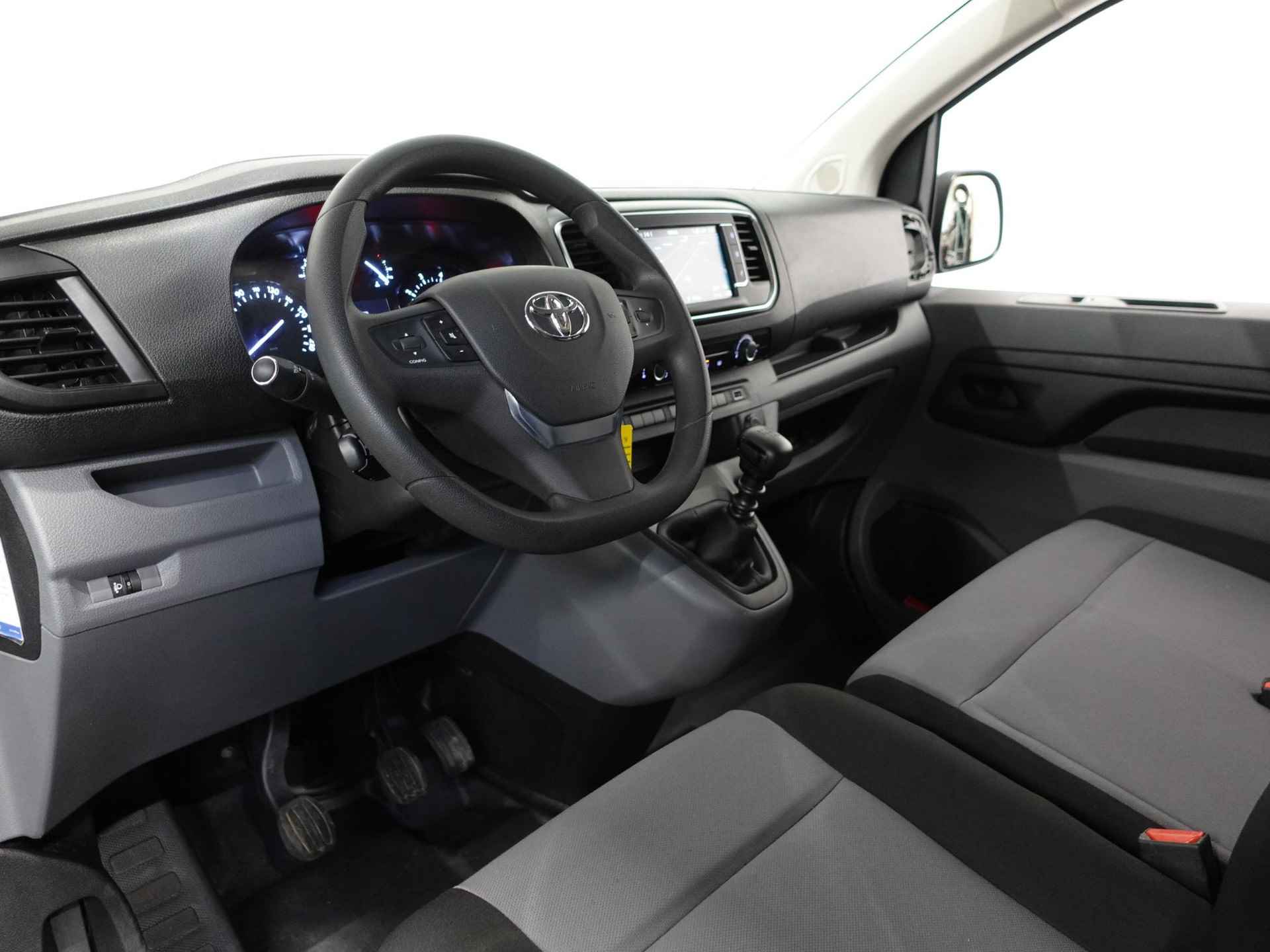 Toyota PROACE Shuttle 1.5 D-4D Navigator Long |9 Persoons | Navigatie | Parkeersensoren | Carplay | Cruise Control | DAB | - 2/43