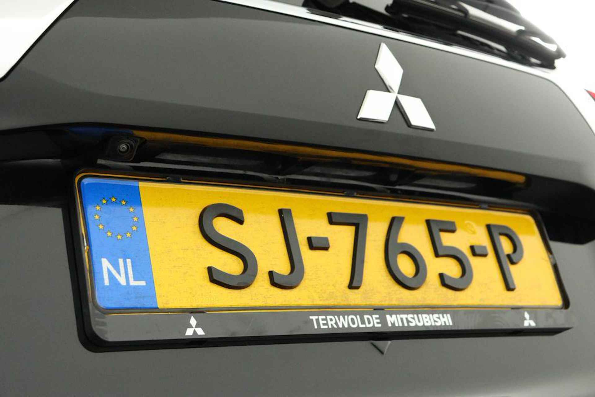 Mitsubishi Outlander 2.0 PHEV Premium - 13/48