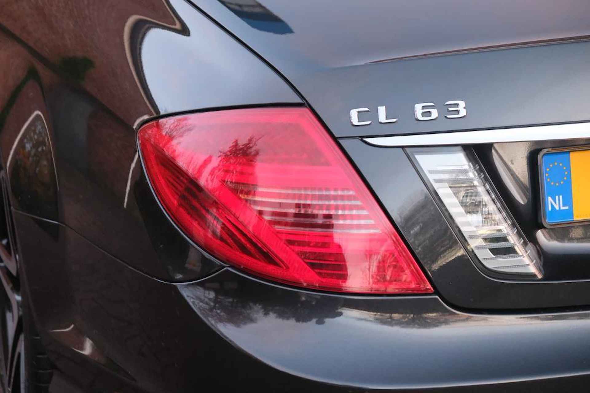 Mercedes-Benz CL-klasse 63 AMG Performance Package | Navi | Climate | Cruise | Schuif-/Kanteldak | Keyless | Camera | 20" velgen - 36/42