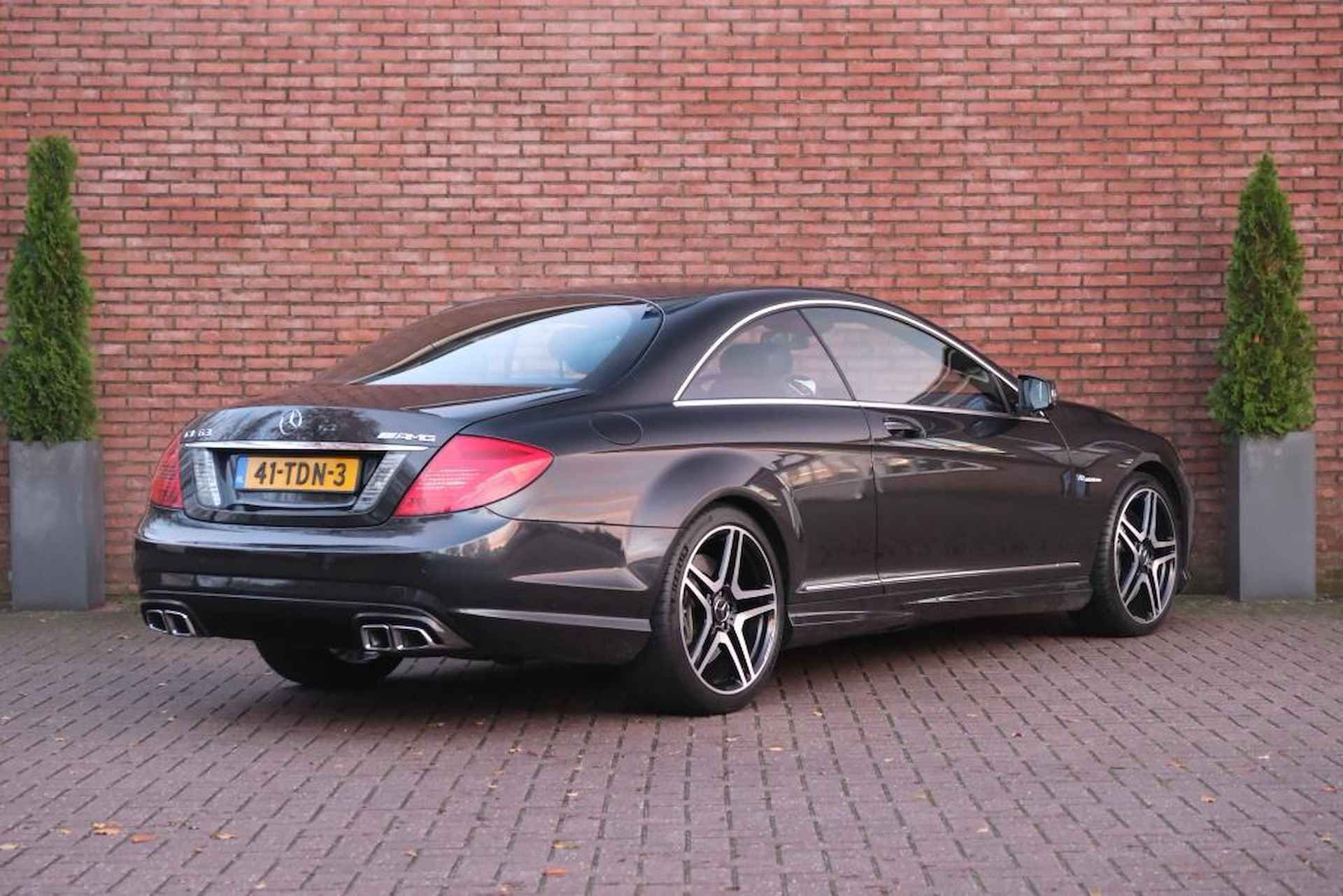 Mercedes-Benz CL-klasse 63 AMG Performance Package | Navi | Climate | Cruise | Schuif-/Kanteldak | Keyless | Camera | 20" velgen - 37/42