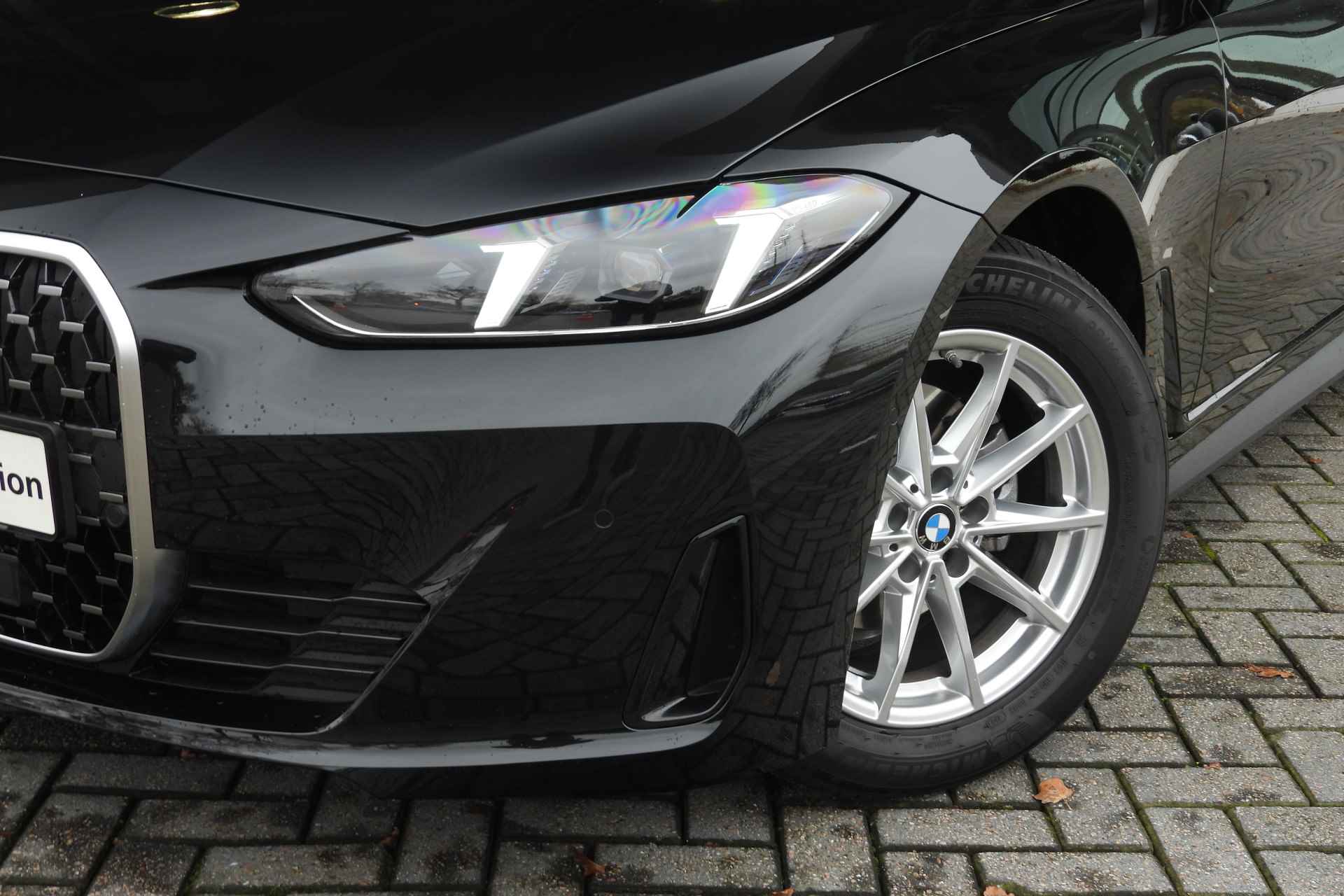 BMW 4 Serie Gran Coupé 420i High Executive M Sport Automaat / Stoelverwarming / Cruise Control / Parking Assistant / Widescreen Display / Live Cockpit Plus - 7/37