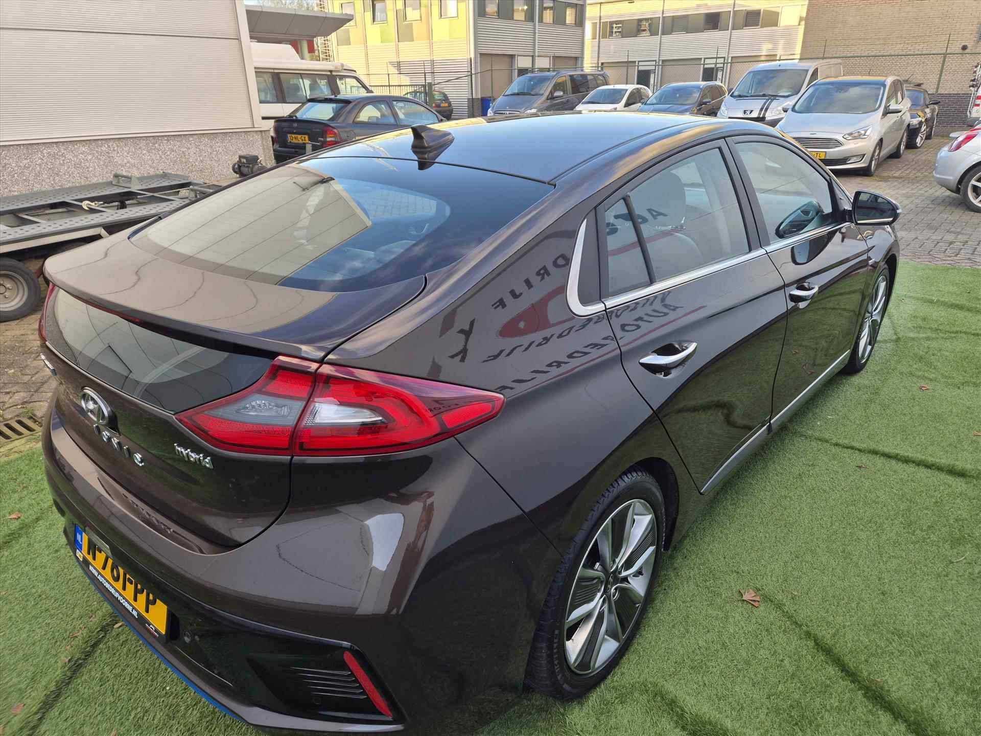 HYUNDAI Ioniq 1.6 GDI Blue Hybride 141 pk DCT First Edition - 29/35