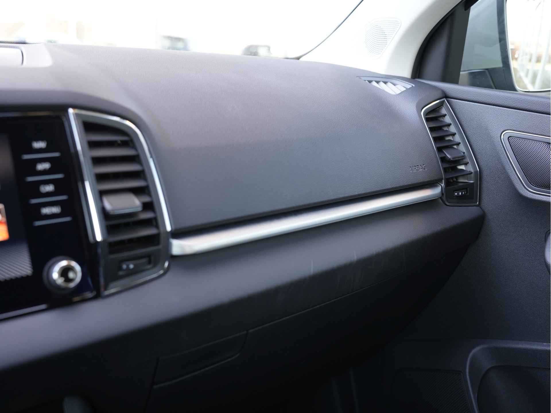 Škoda Karoq 1.5 TSI ACT Business Edition | Navigatie | Virtual Cockpit | Keyless - 25/29