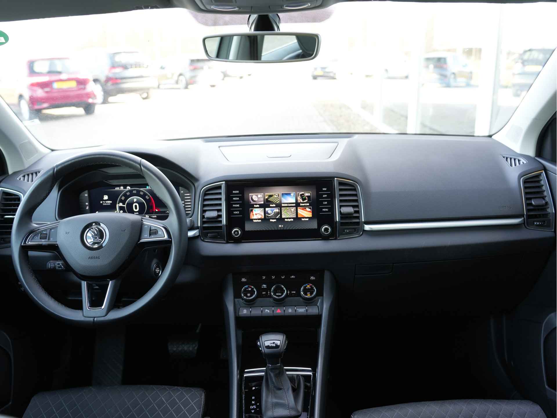 Škoda Karoq 1.5 TSI ACT Business Edition | Navigatie | Virtual Cockpit | Keyless - 27/29