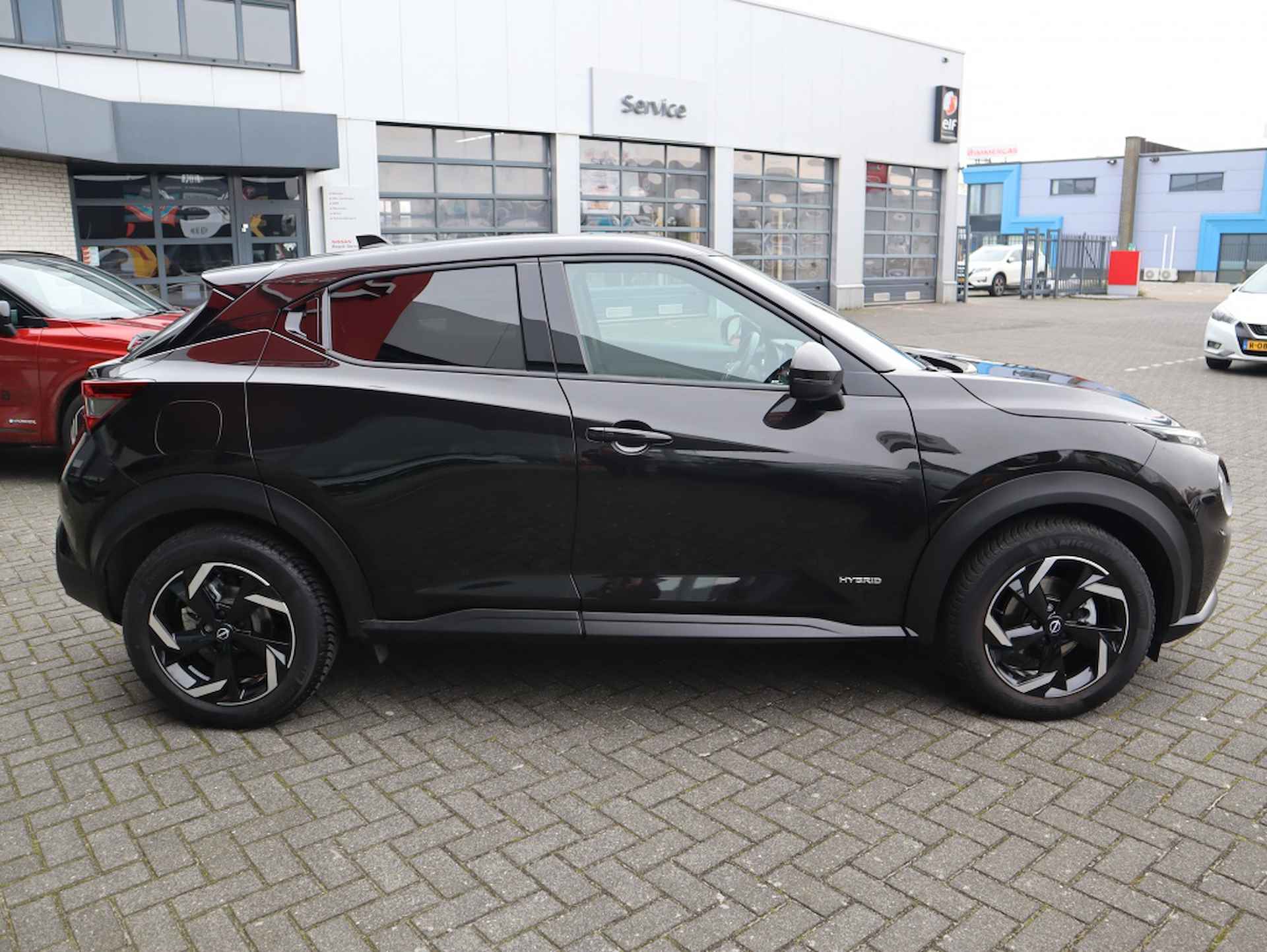 Nissan Juke 1.6 Hybride 143PK N-Connecta / All Season / Navigatie / Apple Ca - 11/27