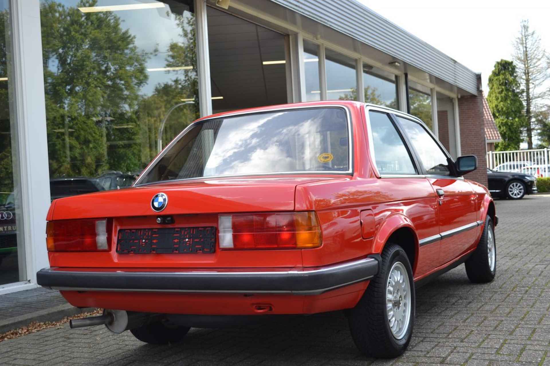 BMW 3-serie BMW 318i Coupe nieuwstaat - 4/15