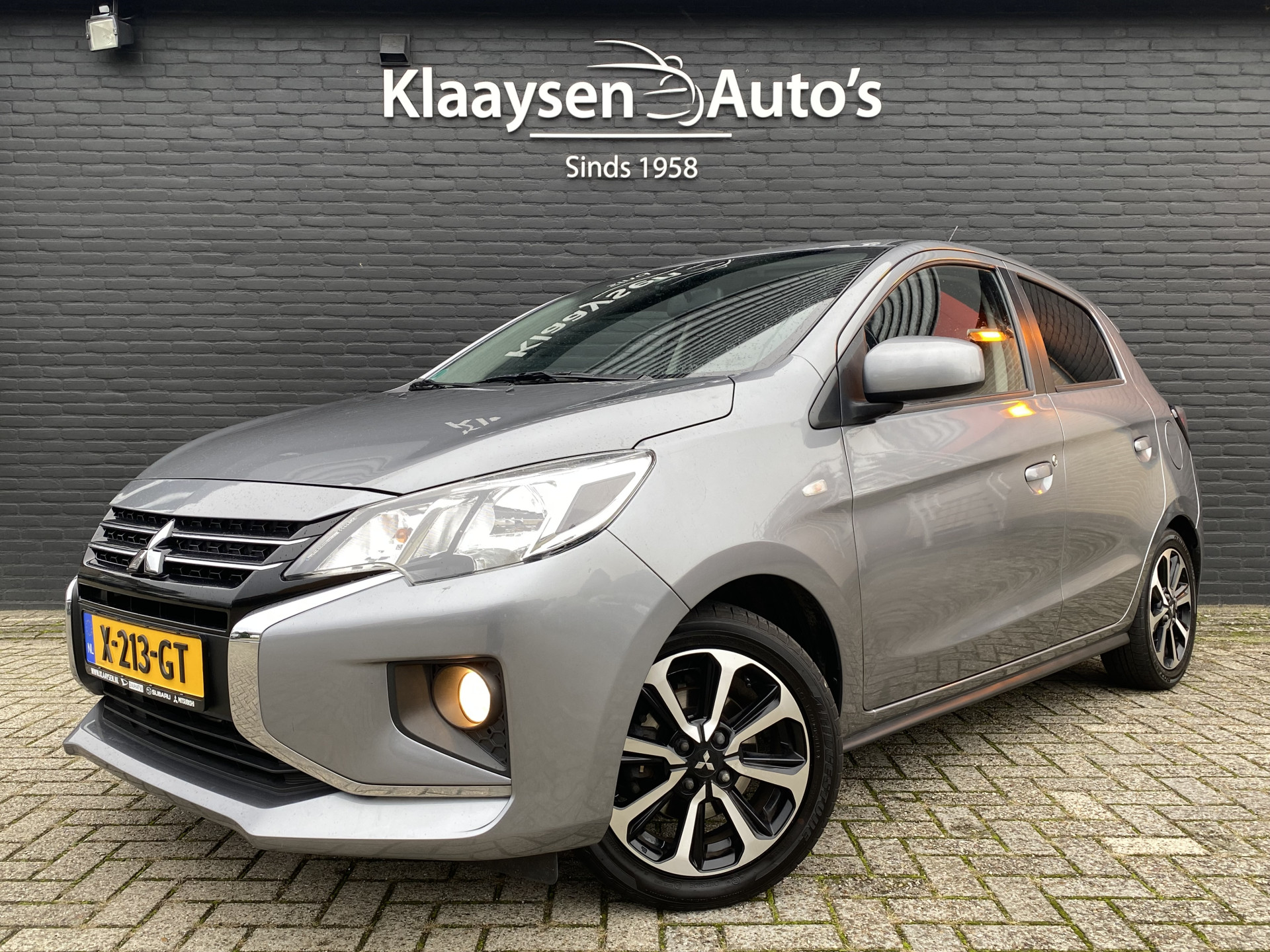 Mitsubishi Space Star 1.2 Instyle AUT. | 1e eigenaar | dealer onderhouden | navigatie | carplay | cruise | fab. garantie 2026