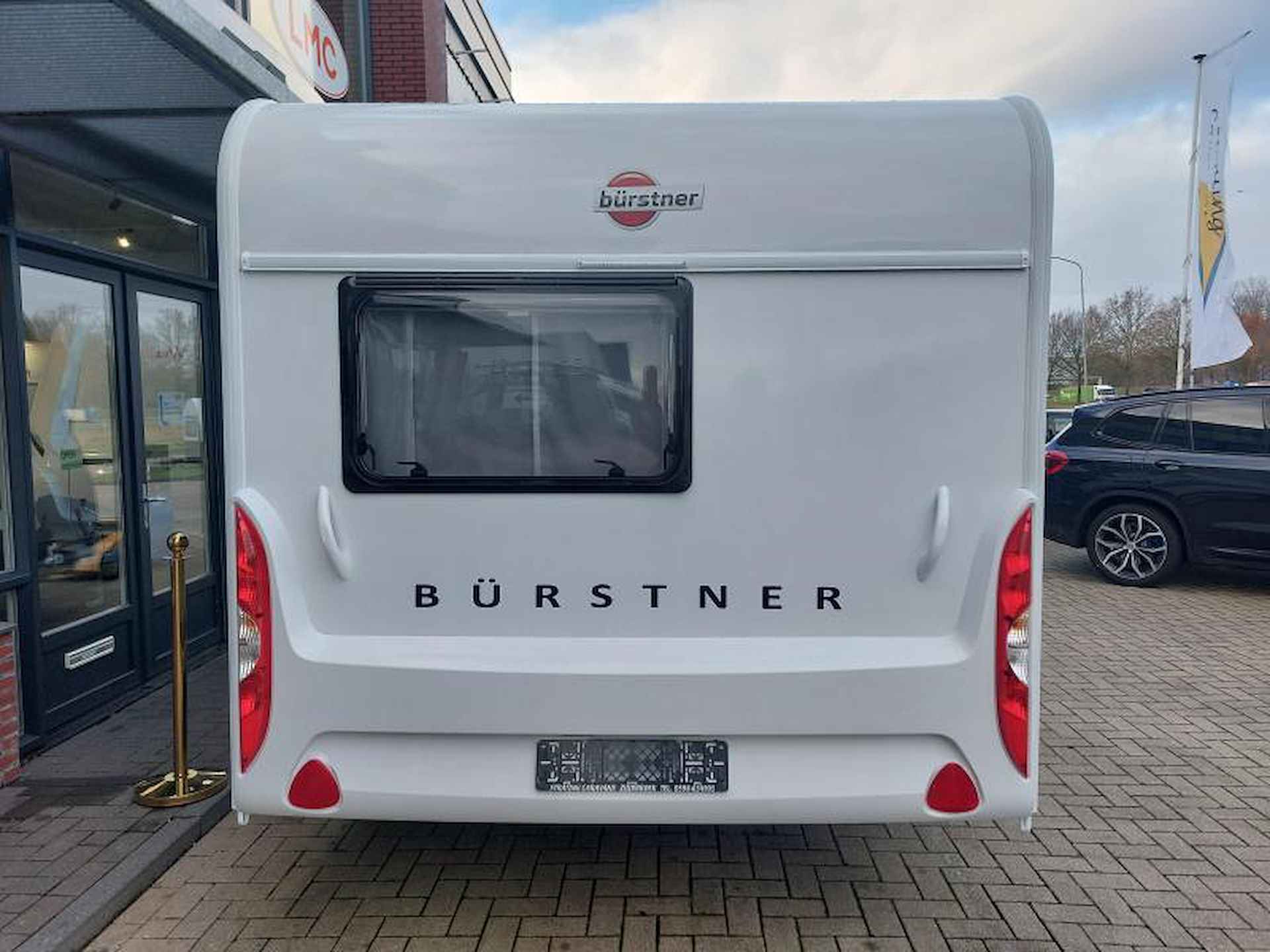 Bürstner Premio 395 TS 2025 Vast bed 209 cm lang - 6/18