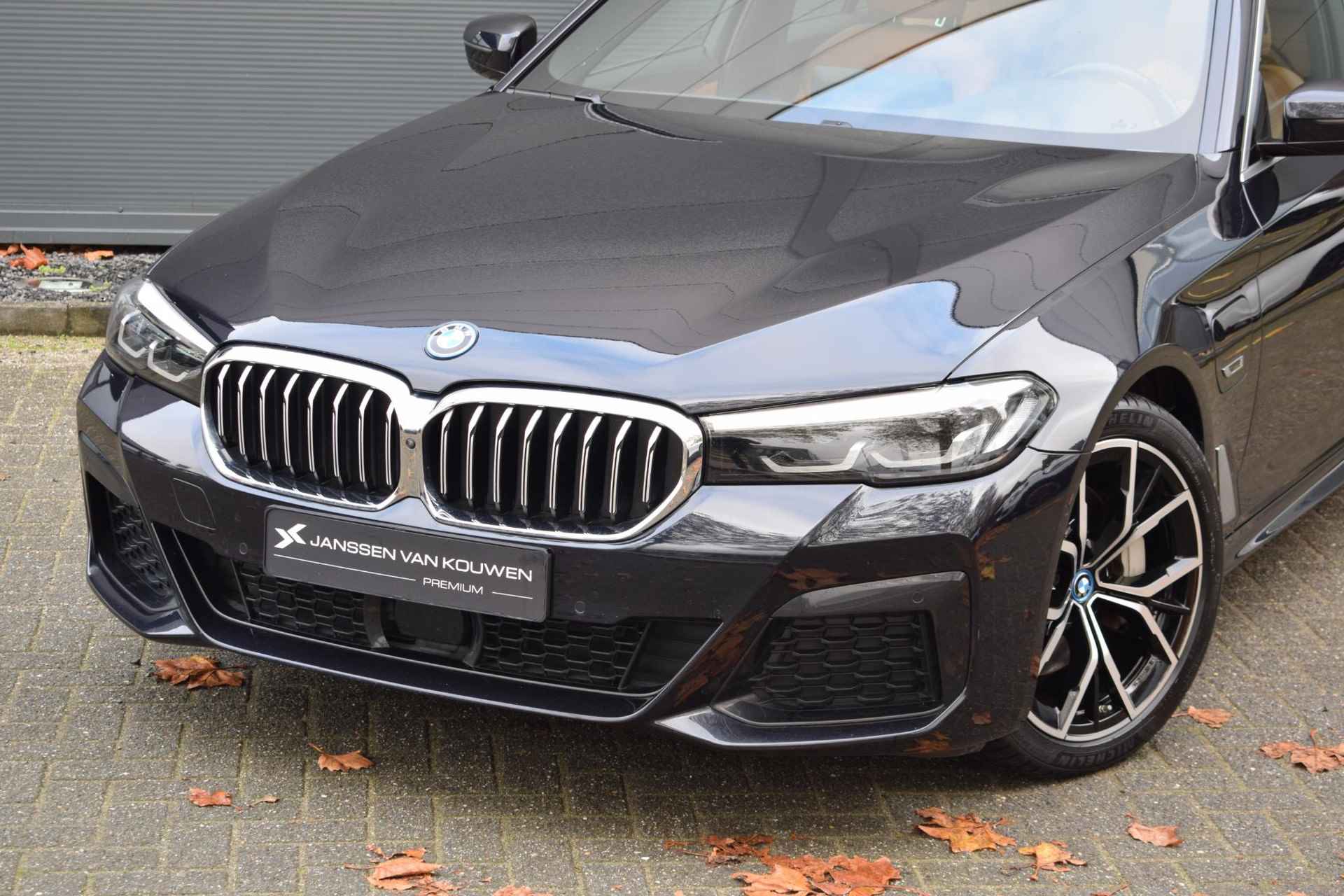 BMW 5-serie Touring 530e High Executive M-Sport / Pano-Schuifdak / 360-Camera / Stoel-Stuurverwarming / Elek. Trekhaak - 40/61