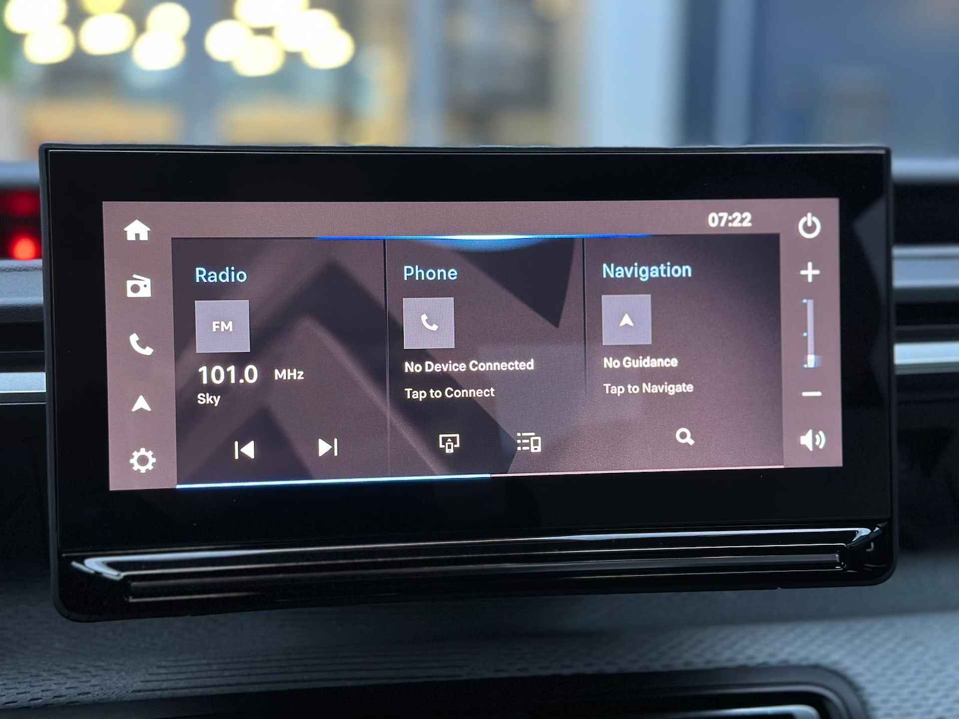 Citroen Ë-C3 Max 44 kWh | Comfort Stoelen | Parkeercamera/-sensoren | Draadloze telefoonlader | Apple Carplay/Android Auto | Full LED | Navigatie | Climate Control | - 13/34