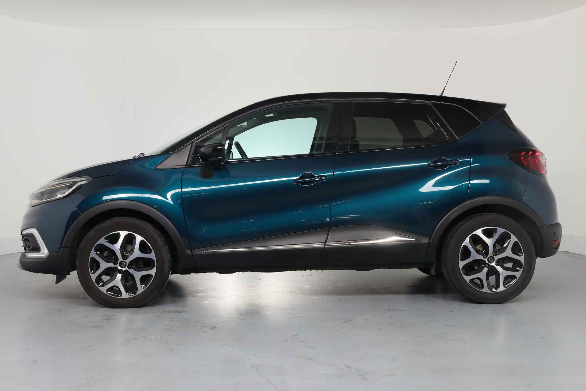 Renault Captur 1.3 TCe Intens | Automaat | Trekhaak | Panoramadak | Camera | Climate Control | Navigatie | Keyless | Led | Dealer Onderhouden - 11/43