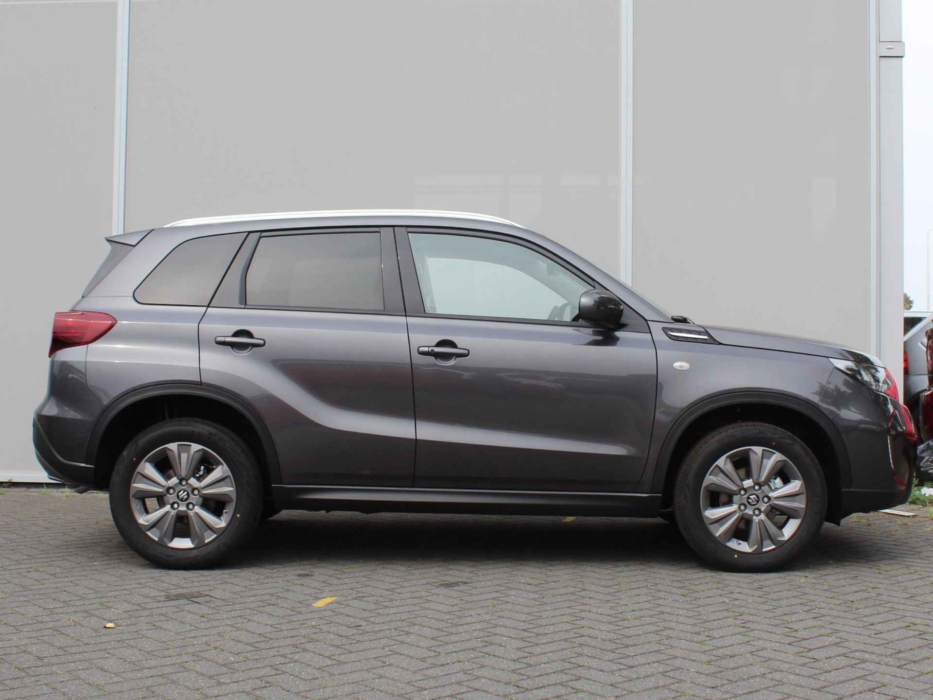 Suzuki Vitara 1.5 Hybrid Select | NIEUW MODEL! | INTROVOORDEEL | - 4/18