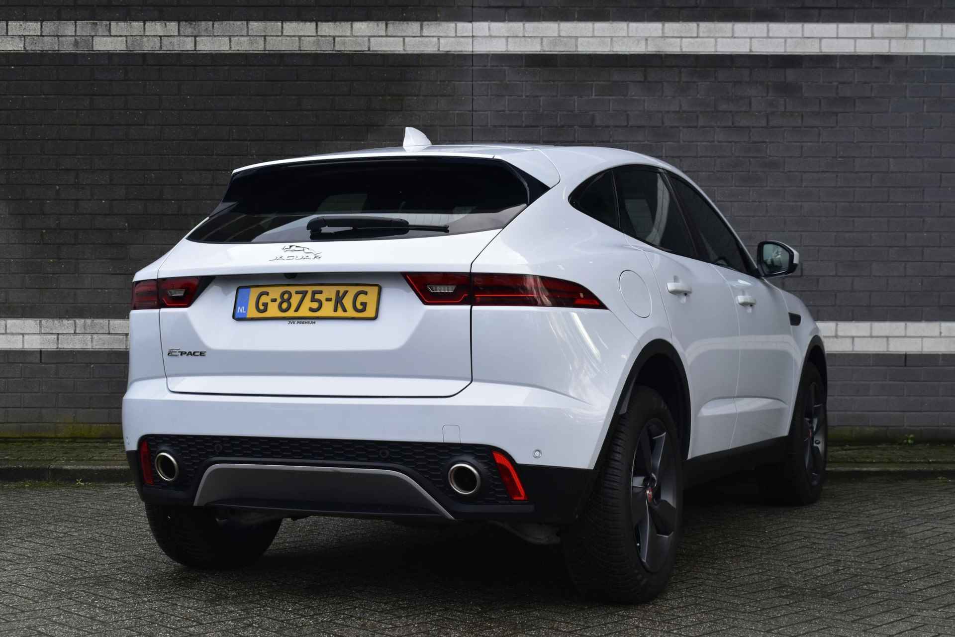 Jaguar E-PACE 2.0 P200 AWD S / Panoramdadak / Stoelverw. / 19'' Inch - 2/38