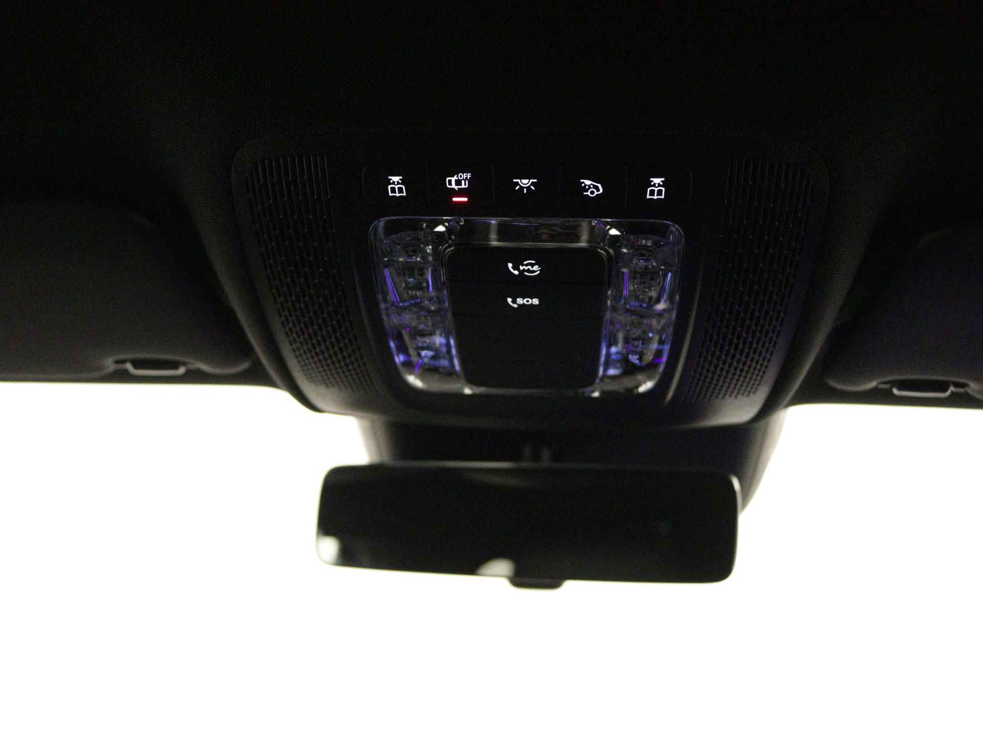 Mercedes-Benz A-Klasse 250 e AMG Line | Nightpakket | Premium Pack | Extra USB-poorten | KEYLESS GO | Dodehoekassistent | Sfeerverlichting | Verwarmde stoelen vooraan | Parkeerpakket met achteruitrijcamera | - 5/39