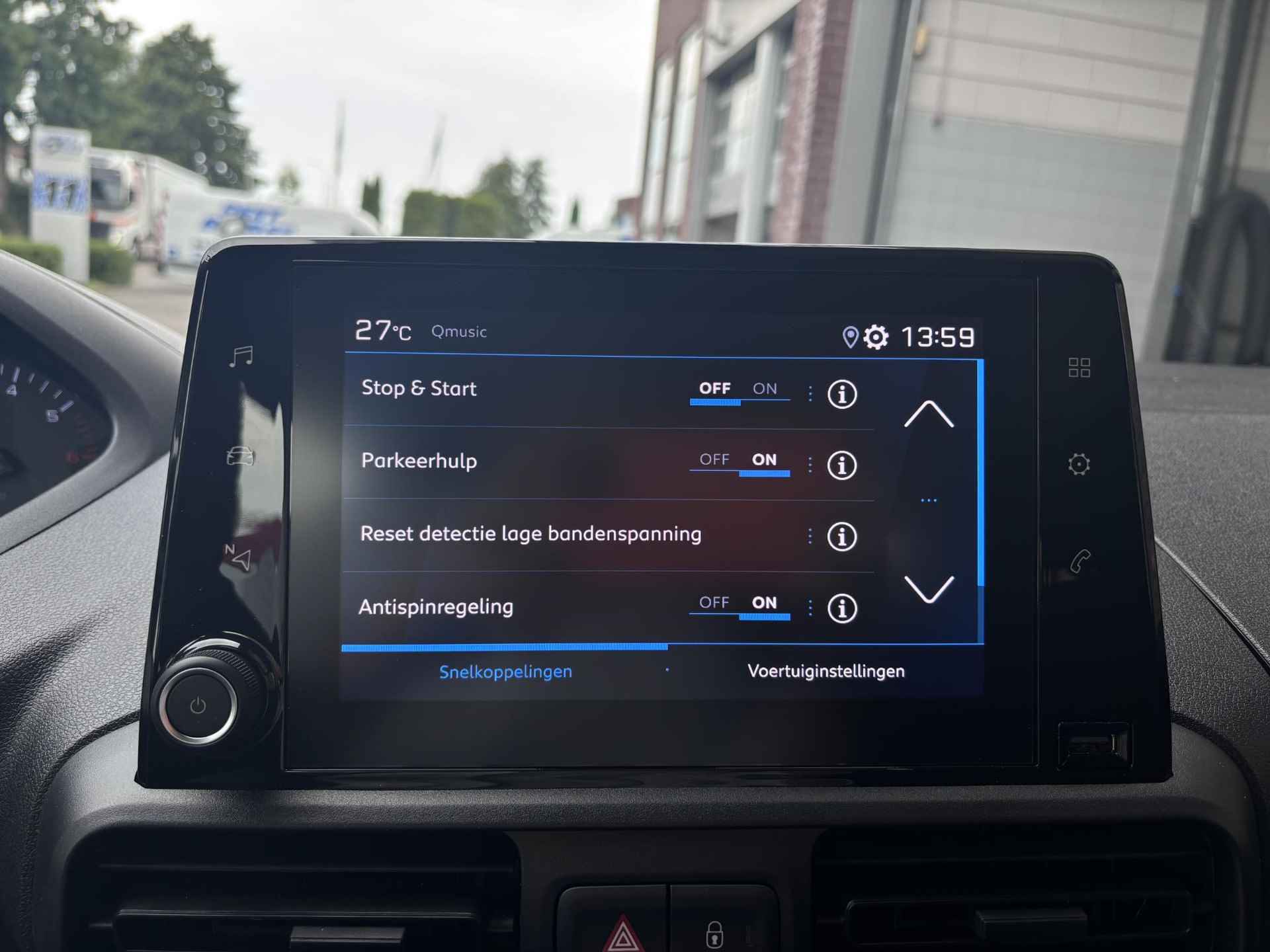 Peugeot Rifter MPV Active Pack 1.2 PureTech 110pk H6 | APPLE CARPLAY / ANDROID AUTO | AIRCO | CRUISE CONTROL | OFFROAD PAKKET | BLUETOOTH | - 30/53