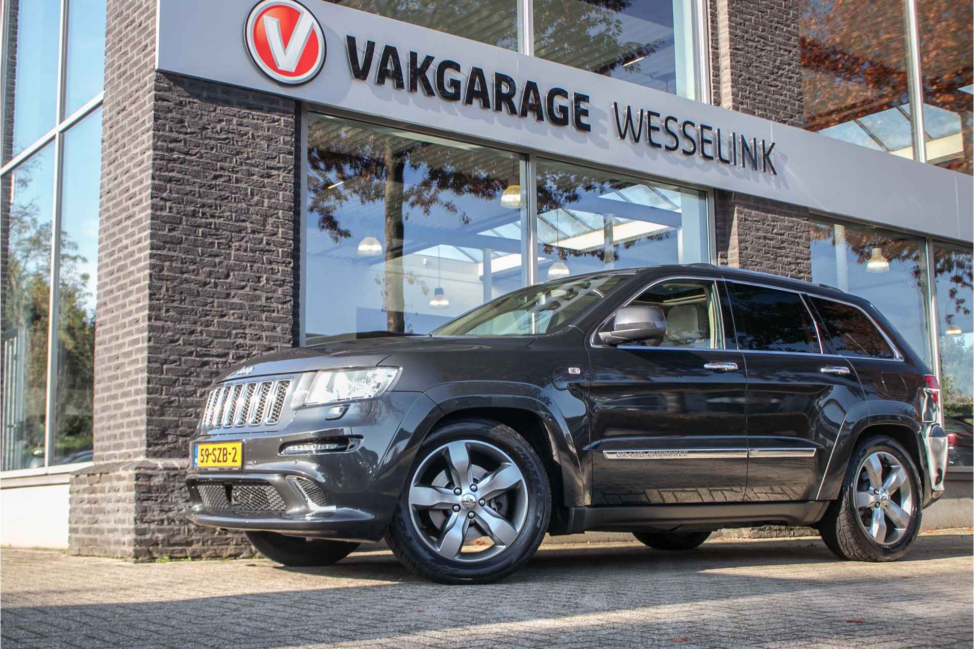 Jeep Grand Cherokee 3.6L V6 Overland SRT-uitgevoerd - All-in rijklrprs | Volledig uitgerust | Orig. NL | Trekhaak - 14/48