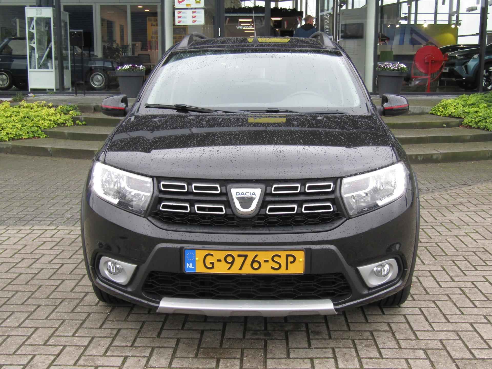 DACIA Logan Mcv 0.9 Tce 90pk Série Limitée Stepway / Navigatie / Camera / Cruise-Control / 1e eigenaar - 3/24