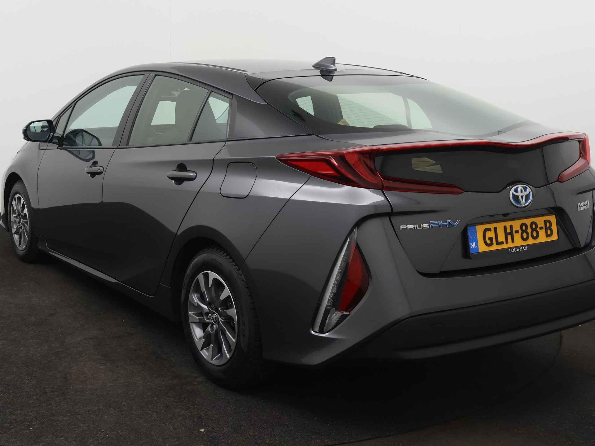 Toyota Prius 1.8 PHEV Dynamic Limited | Navigatie | Head-up Display | - 17/43