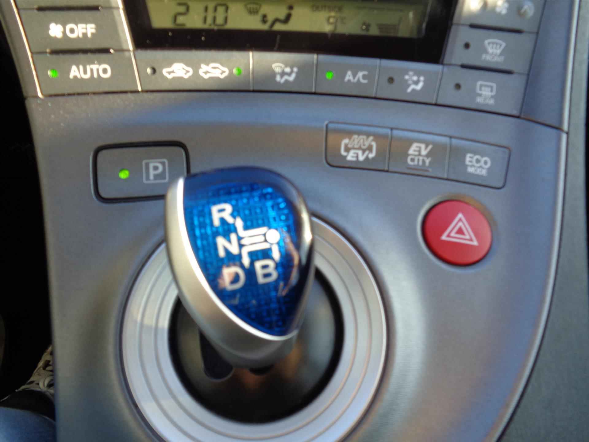 TOYOTA Prius 1.8 Plug-In Hybrid Aspiration | TREKHAAK | STOELVERWARMING | CRUISE CONTROLE - 26/27