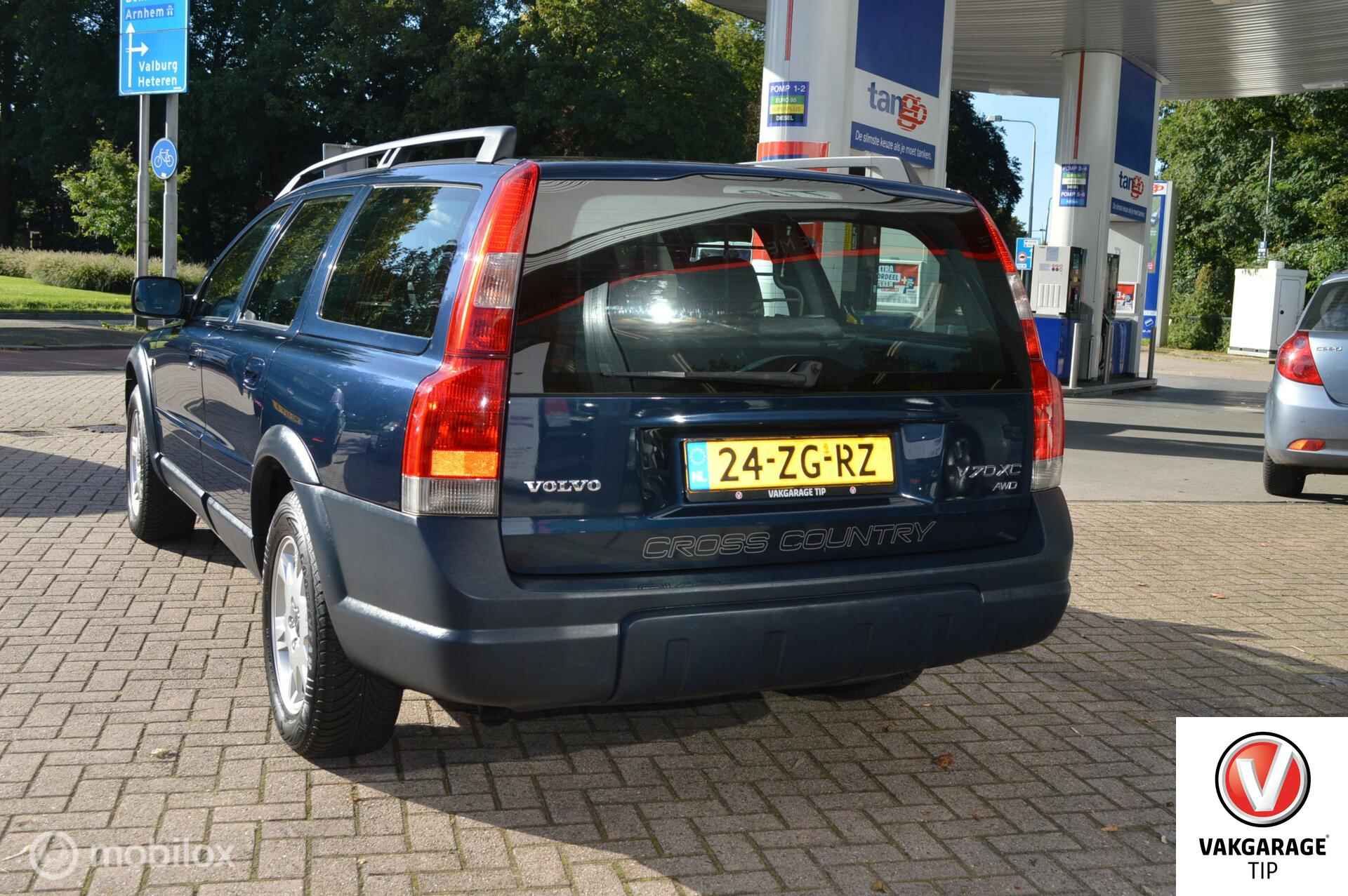 Volvo V70 2.4 T AWD - 6/30