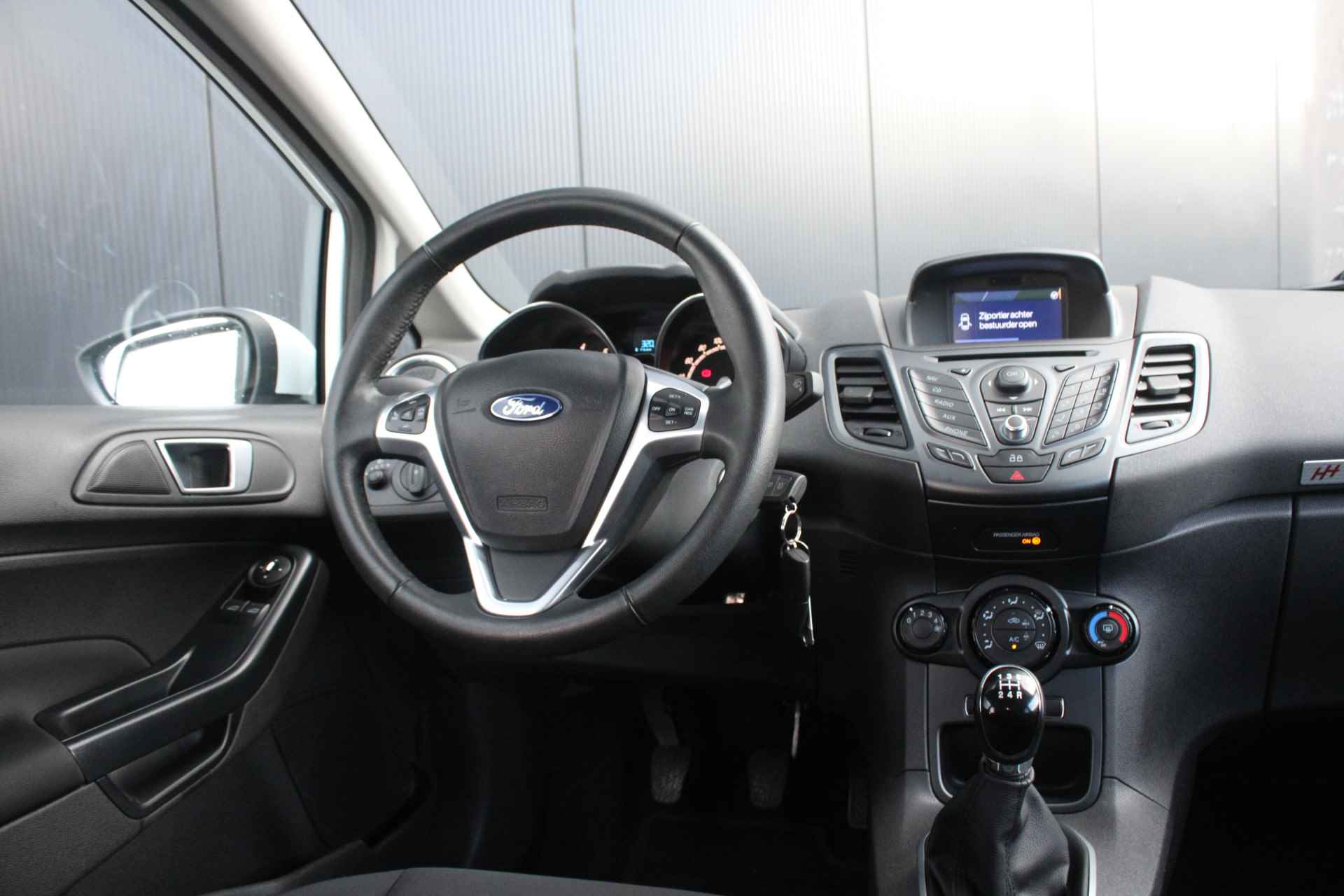Ford Fiesta 1.0 100pk Hot Hatch | 100 % dealer o.h. | Privacy-Glass | Spoiler | Cruise | Navigatie incl. Bluetooth - 5/23