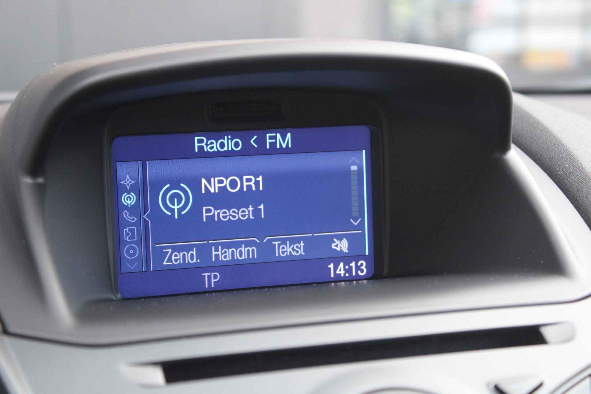 Ford Fiesta 1.0 100pk Hot Hatch | 100 % dealer o.h. | Privacy-Glass | Spoiler | Cruise | Navigatie incl. Bluetooth - 13/23