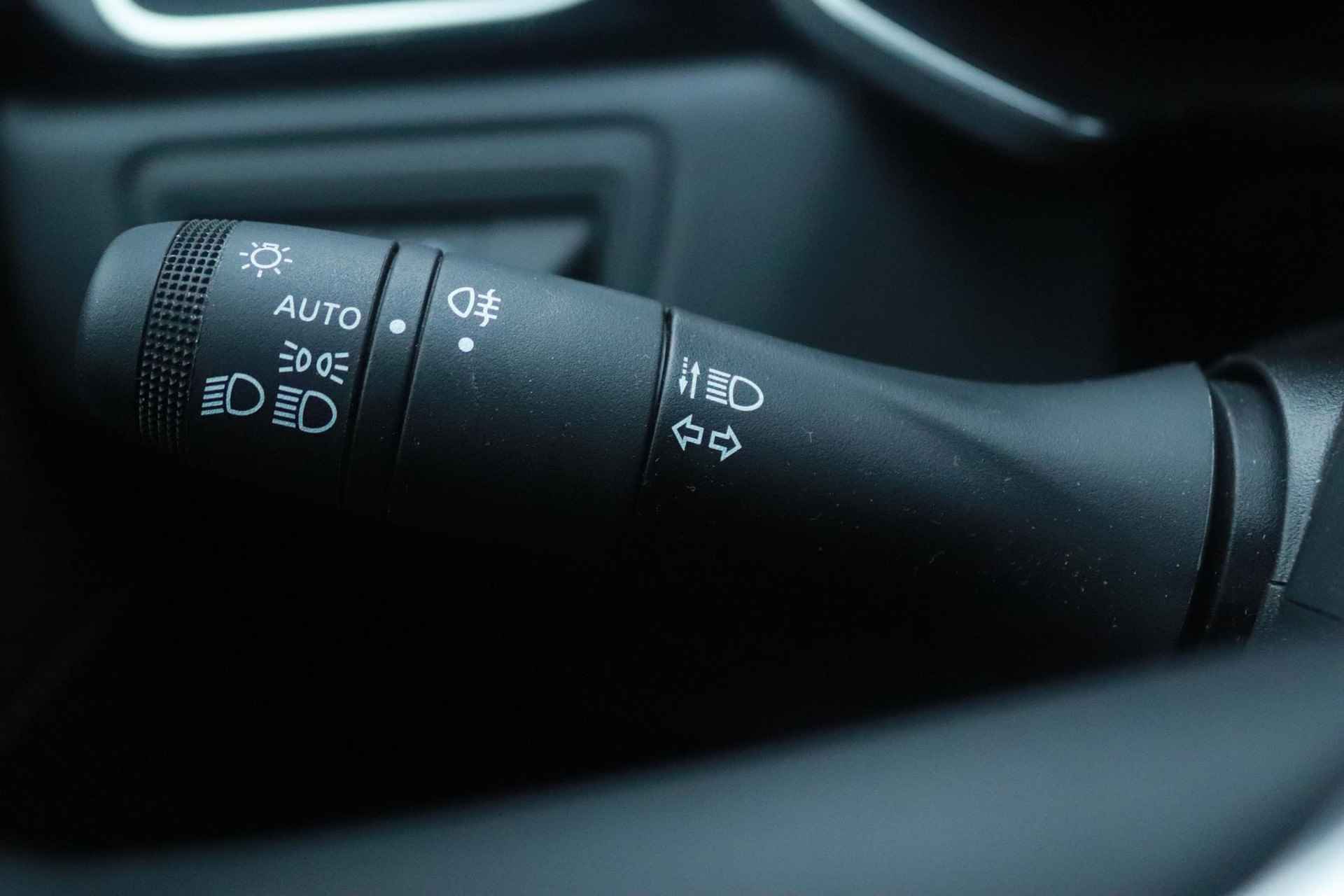 Renault Captur 1.6 E-Tech Hybrid 145 SL Rive Gauche | Hoge Instap | Navigatie+Camera | Climate | Cruise | Groot Scherm | Half Leder | Geen Import! - 38/46