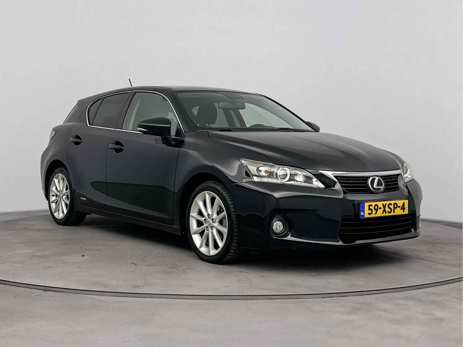 Lexus CT 200h Business Line | Navigatie | 17' Lichtmetalen Velgen | - 28/37