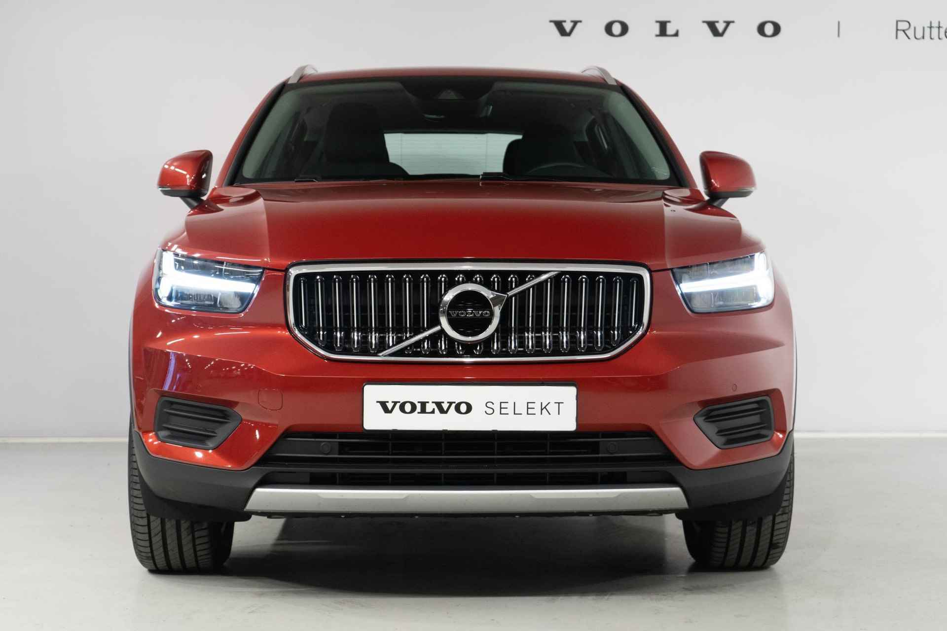 Volvo XC40 T4 211PK Automaat Recharge Inscription Expression / Pack assist pack / Navigatie Tech / Volvo On-Call - 5/36