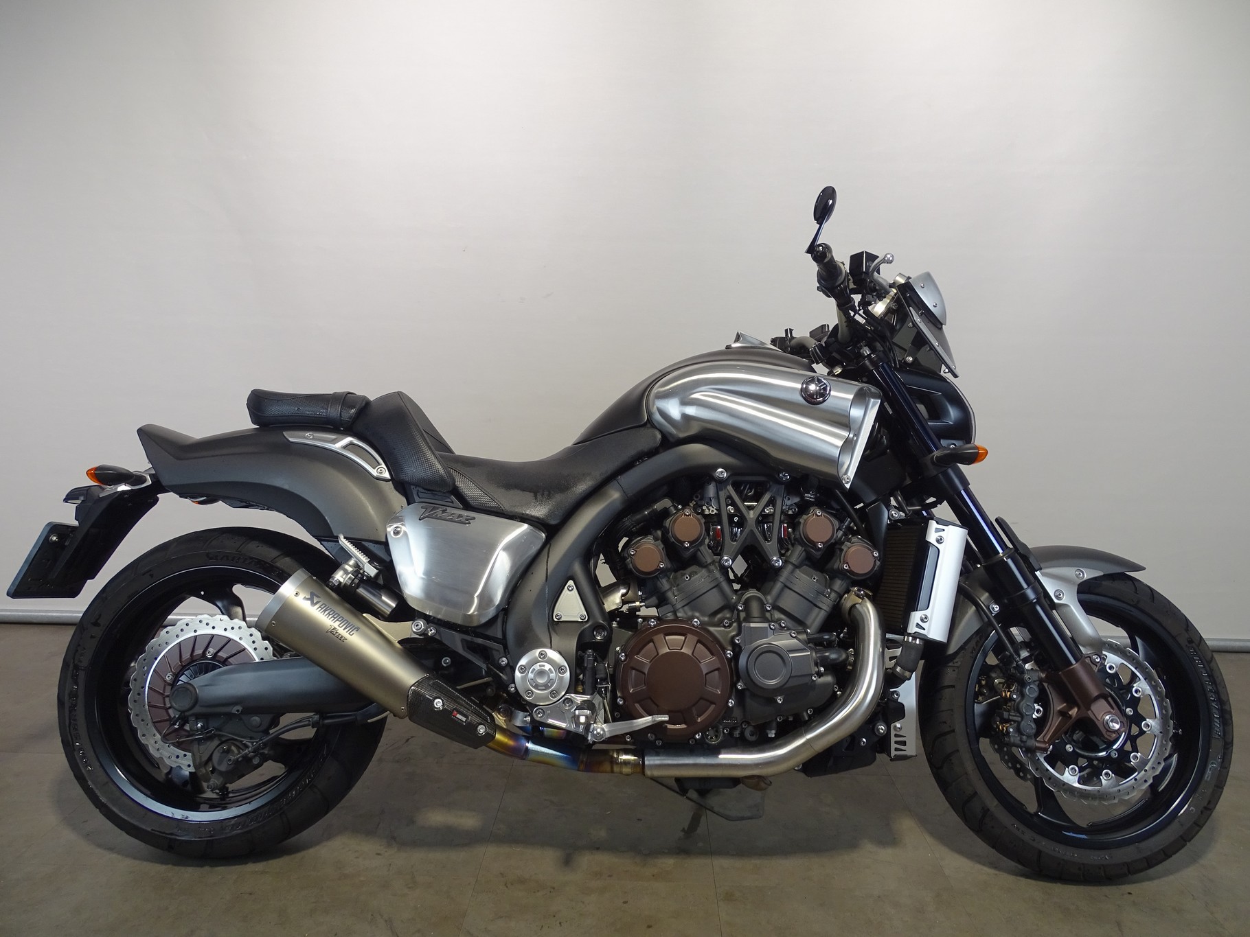 Yamaha V-MAX