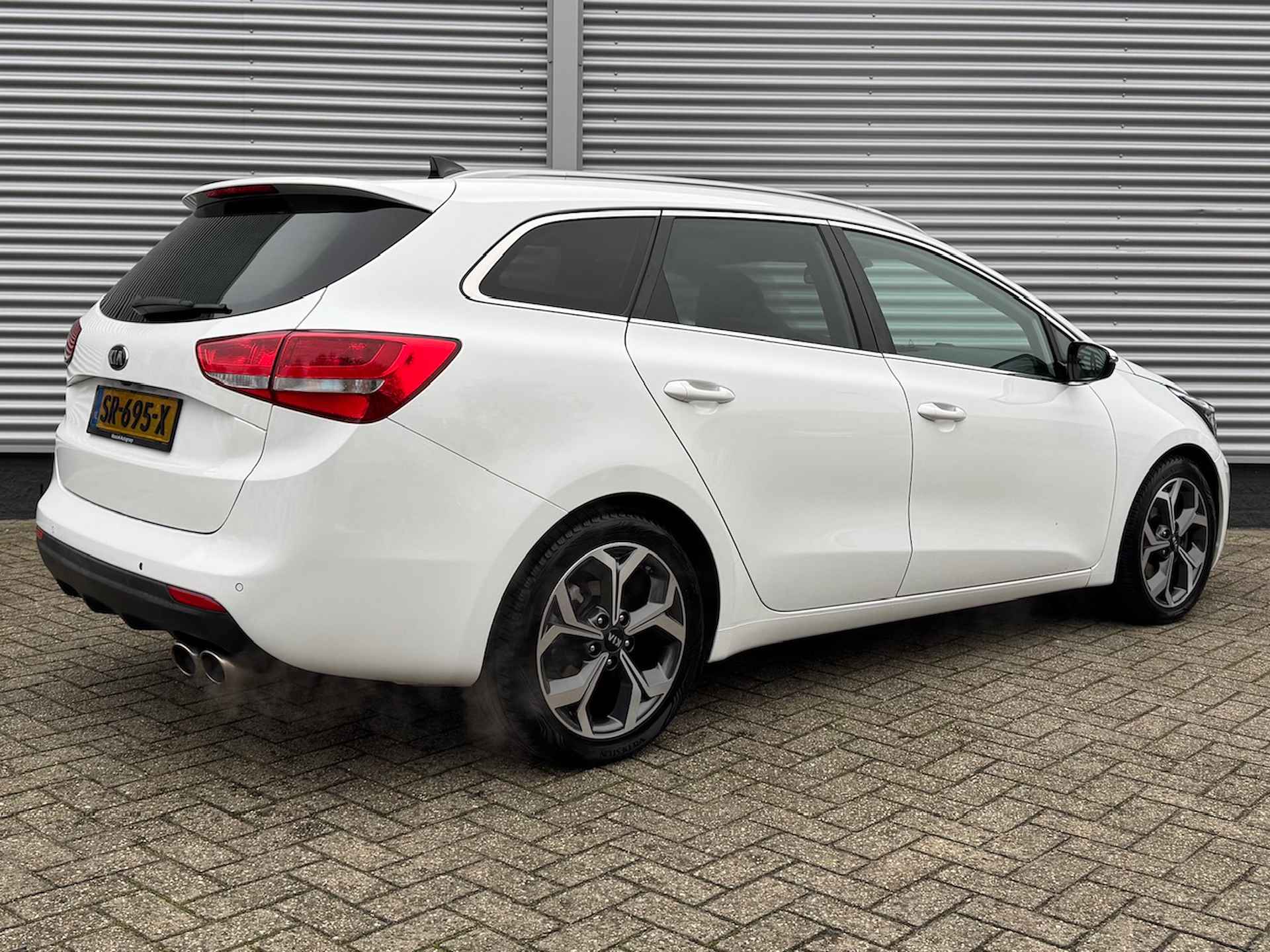 Kia Cee D 1.0 T-GDi 120PK GT-Line Edition | Schuif/Kanteldak | Stoel/Stuurwielverwarming | Navigatie | Climate Control | - 5/41