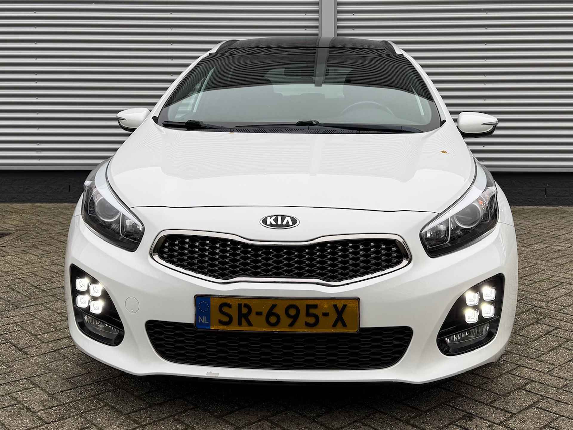 Kia Cee D 1.0 T-GDi 120PK GT-Line Edition | Schuif/Kanteldak | Stoel/Stuurwielverwarming | Navigatie | Climate Control | - 8/41