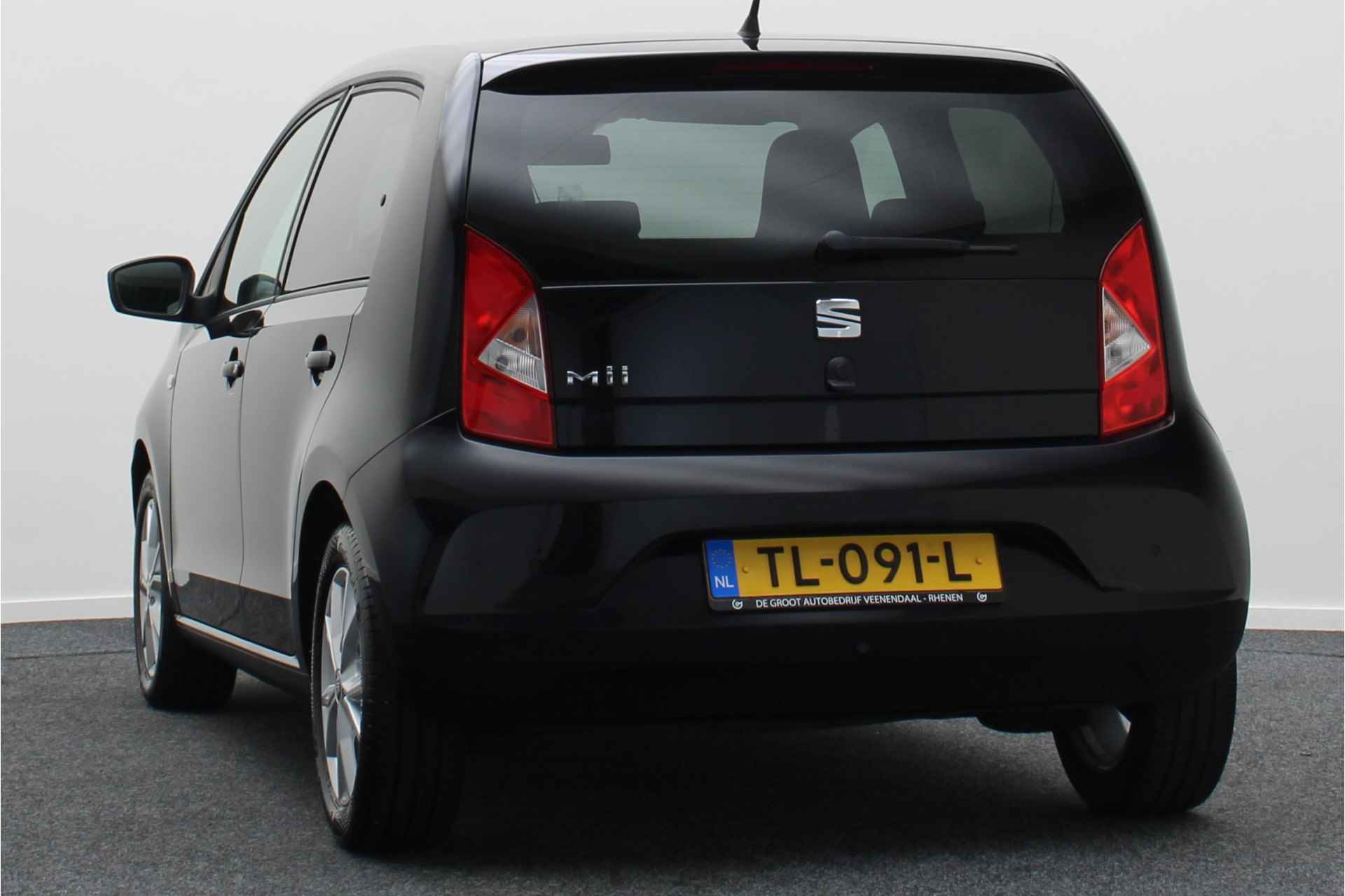 SEAT Mii 1.0 Sport Intense 5-Deurs, Airco, Bluetooth, Cruise, PDC, LED, Getint Glas, 15'' - 16/36