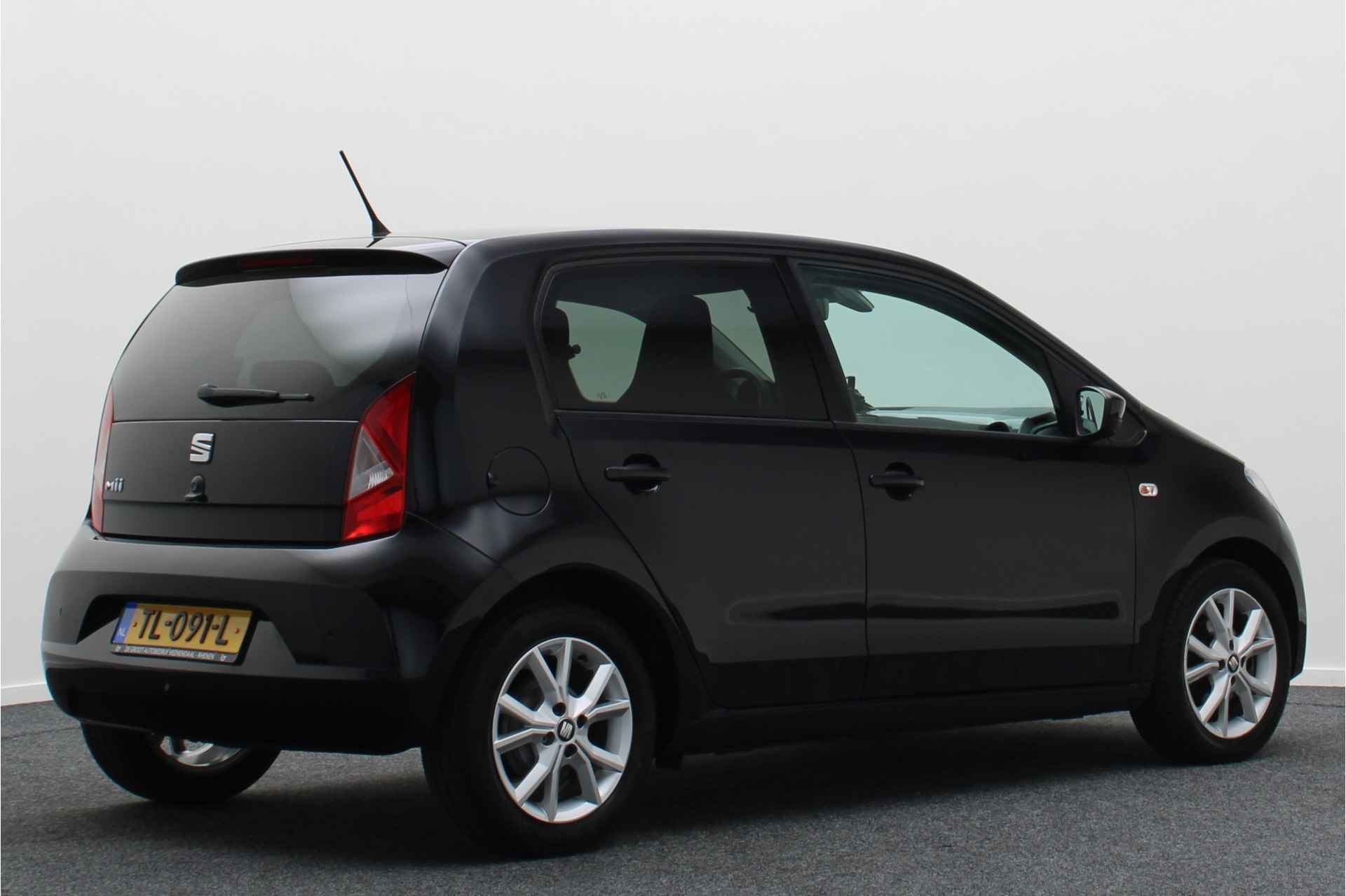 SEAT Mii 1.0 Sport Intense 5-Deurs, Airco, Bluetooth, Cruise, PDC, LED, Getint Glas, 15'' - 18/36