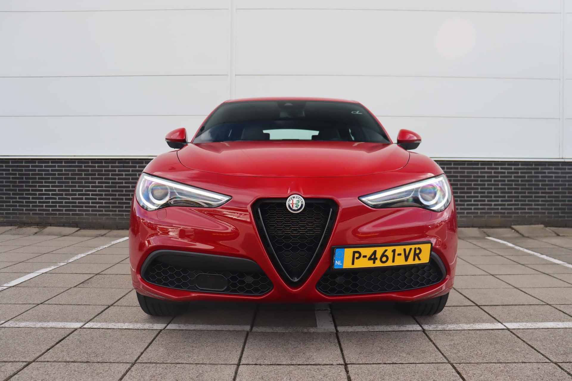 Alfa Romeo Stelvio 2.0 T AWD Veloce 280pk *Sportstoelen * Adaptieve Cruise * Keyless - 2/42